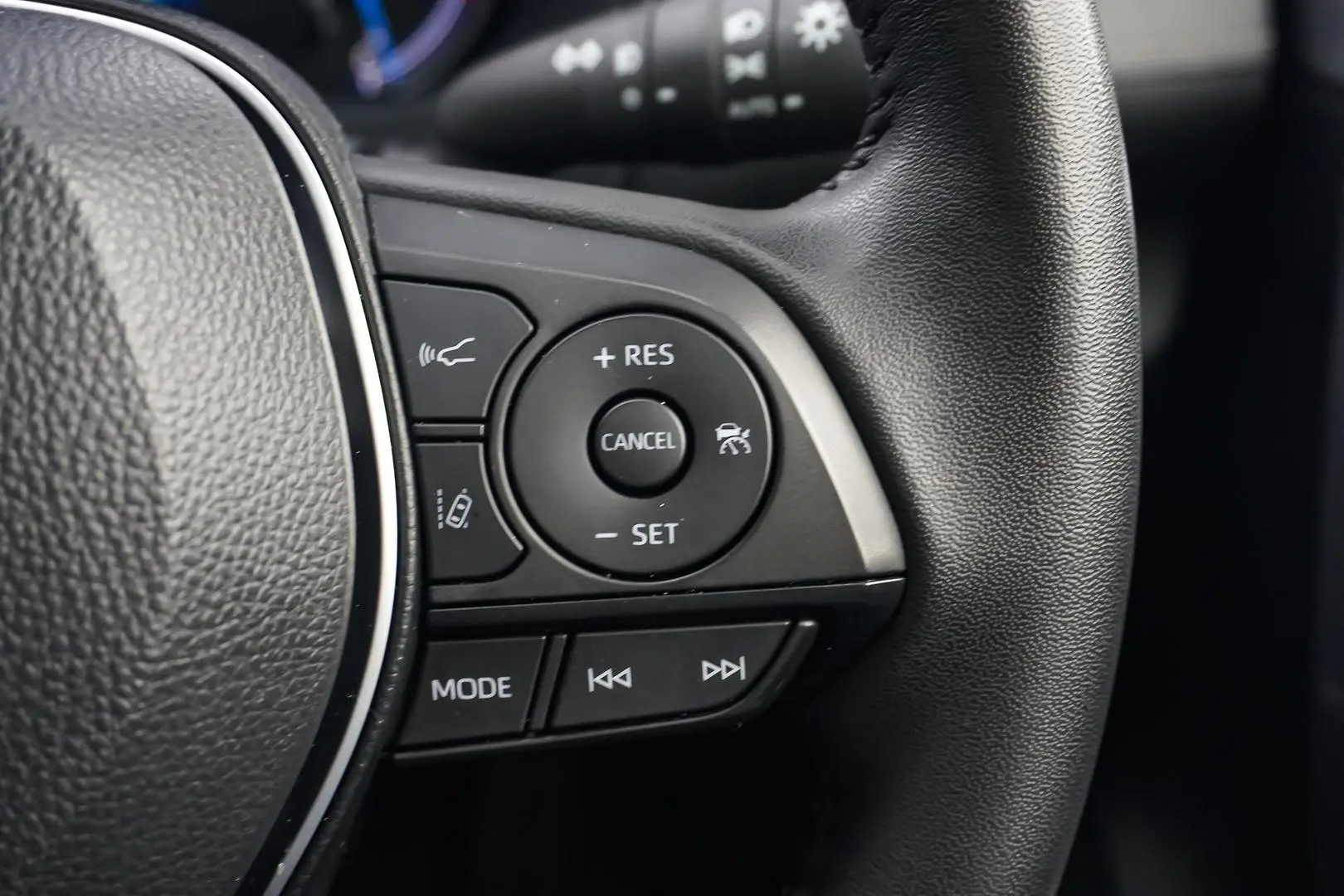 2025 Toyota RAV4 Gallery Image 20