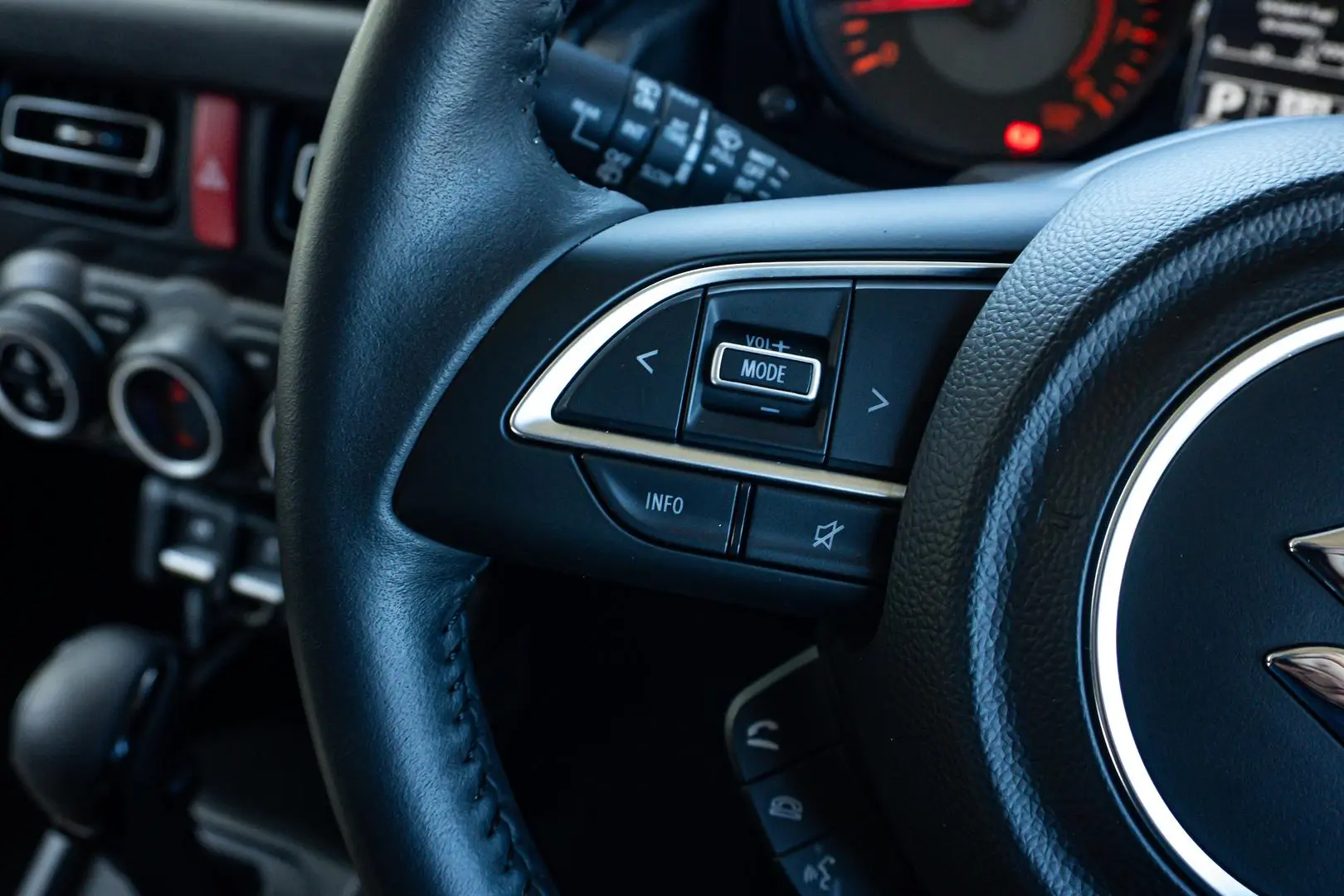 2023 Suzuki Jimny Gallery Image 19