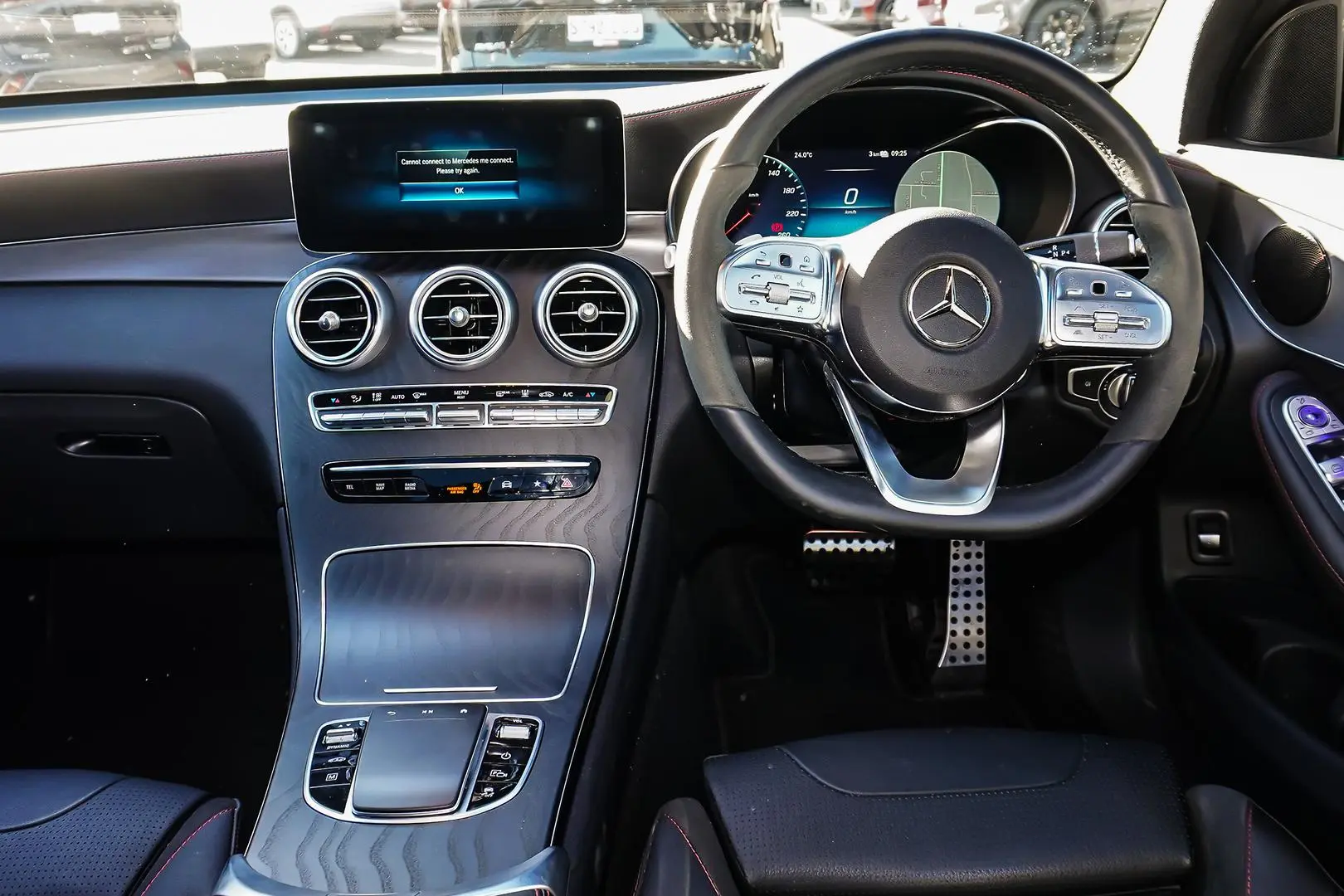 2022 Mercedes-Benz GLC-Class Gallery Image 7