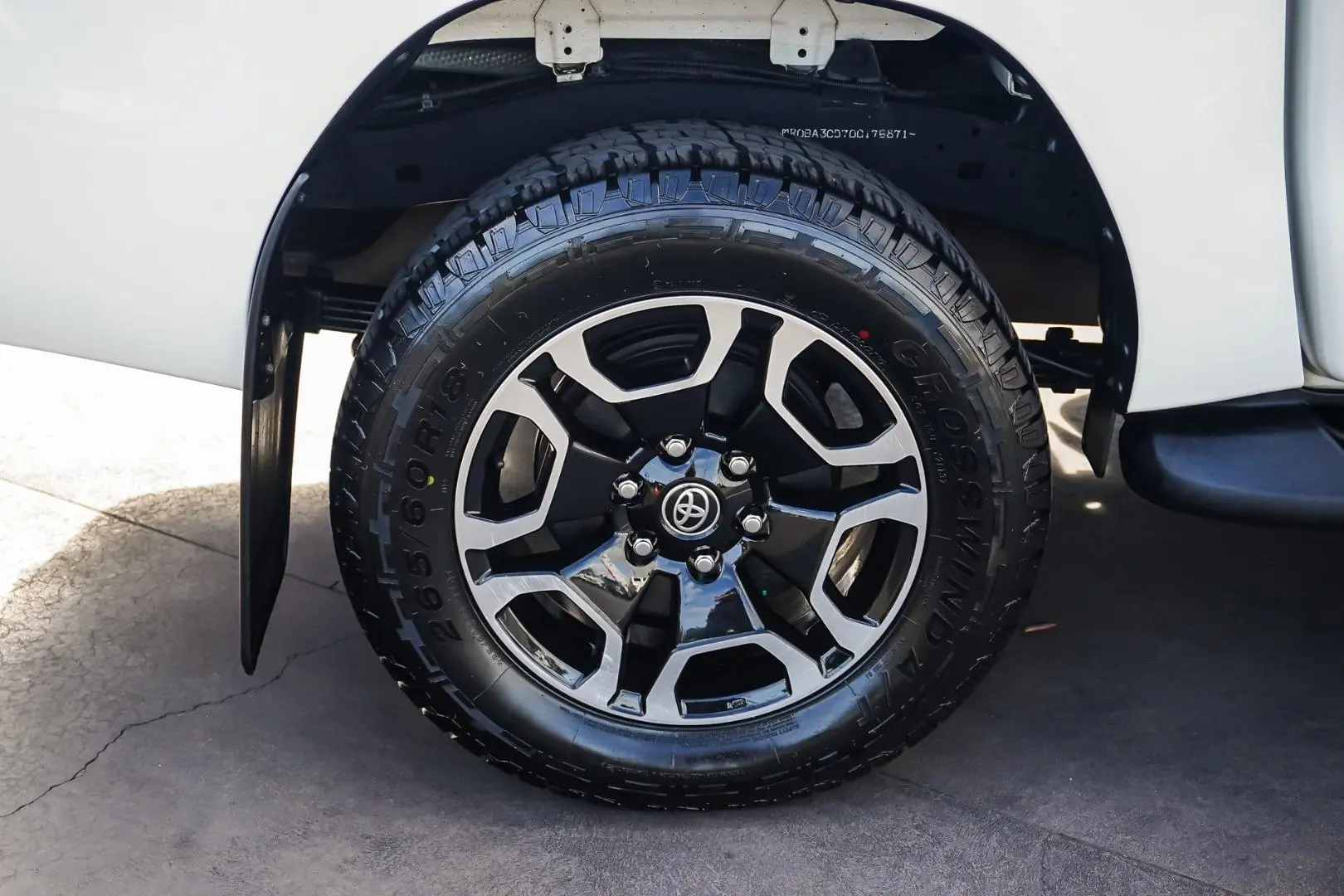 2022 Toyota Hilux Gallery Image 18