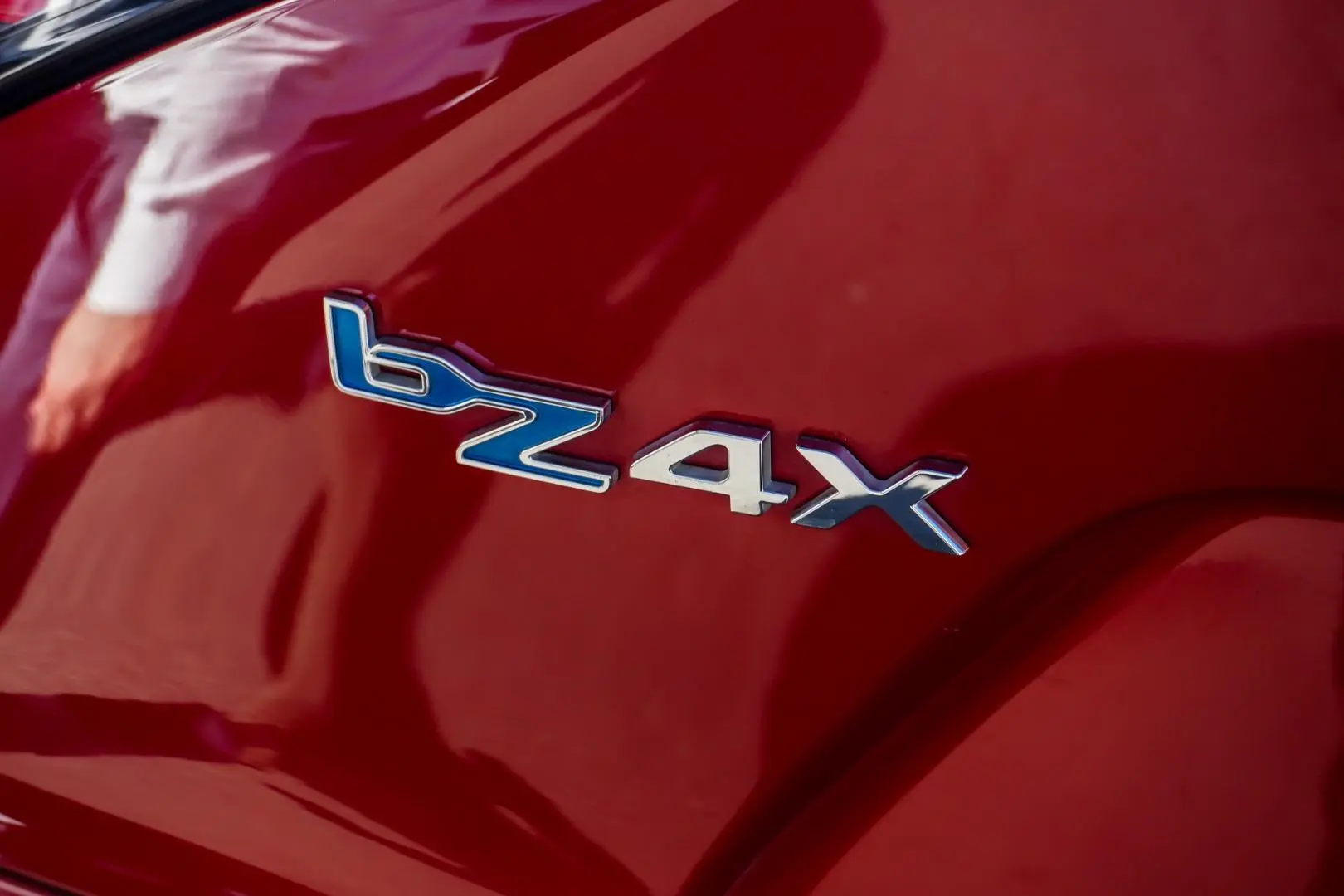 2024 Toyota bZ4X Gallery Image 13