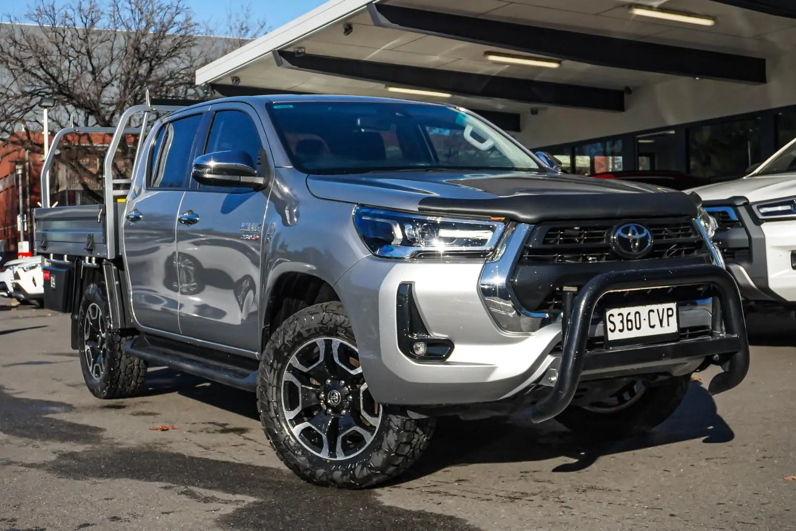 2023 Toyota Hilux Gallery Image 2