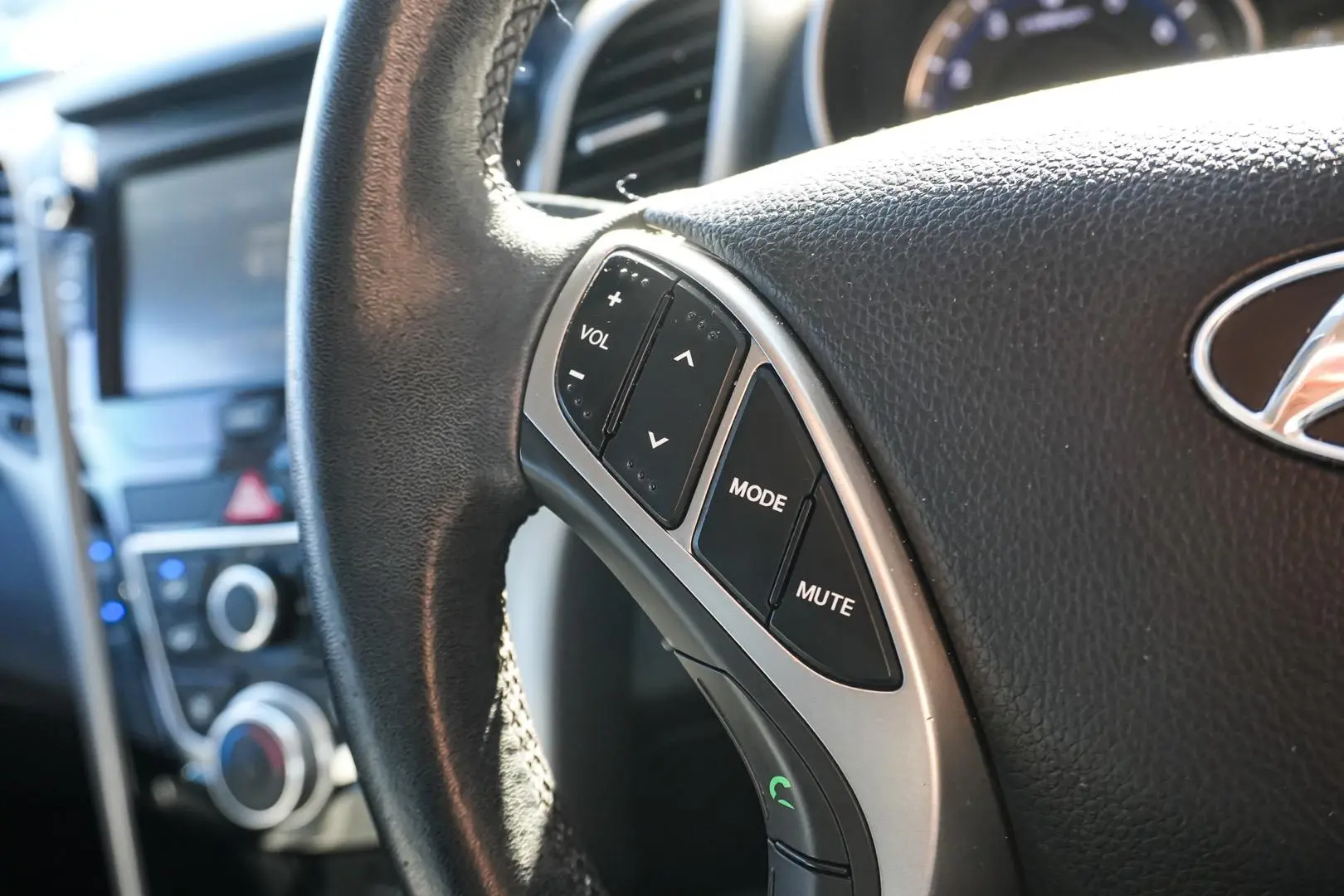 2016 Hyundai i30 Gallery Image 19