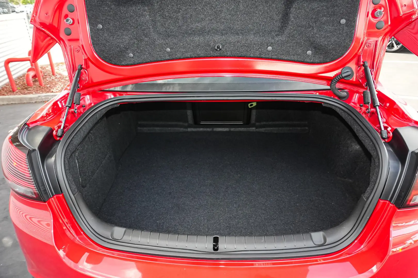 2015 Holden Commodore Gallery Image 14