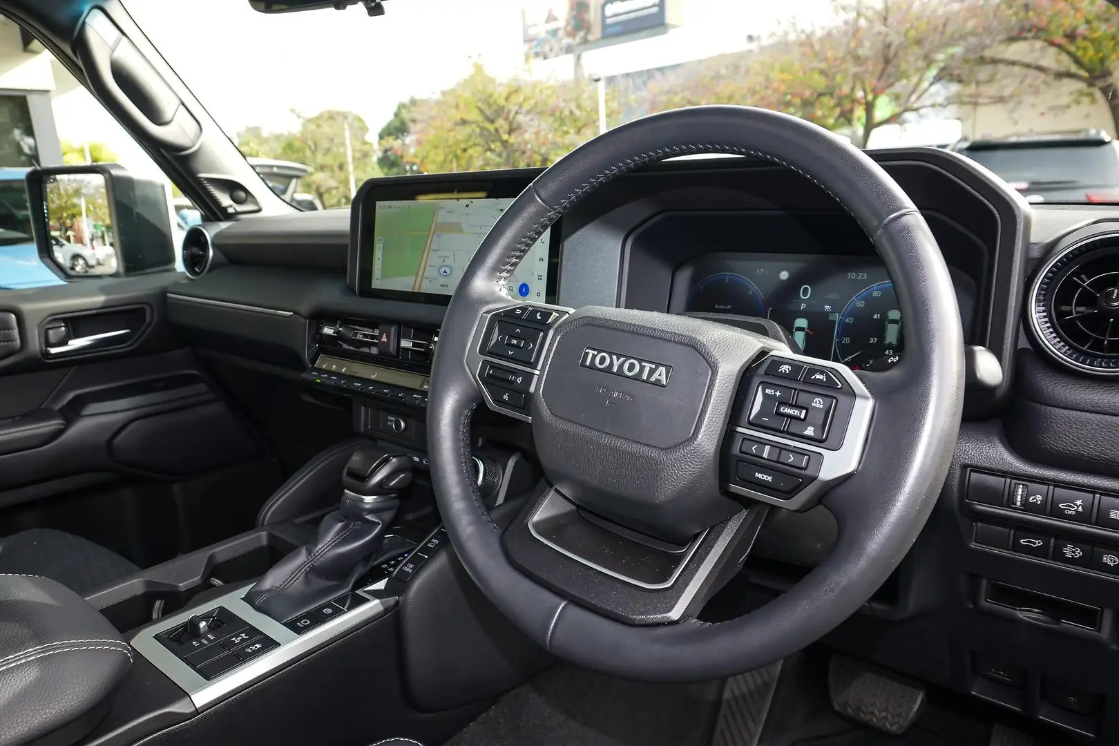 2024 Toyota Landcruiser Prado Gallery Image 6
