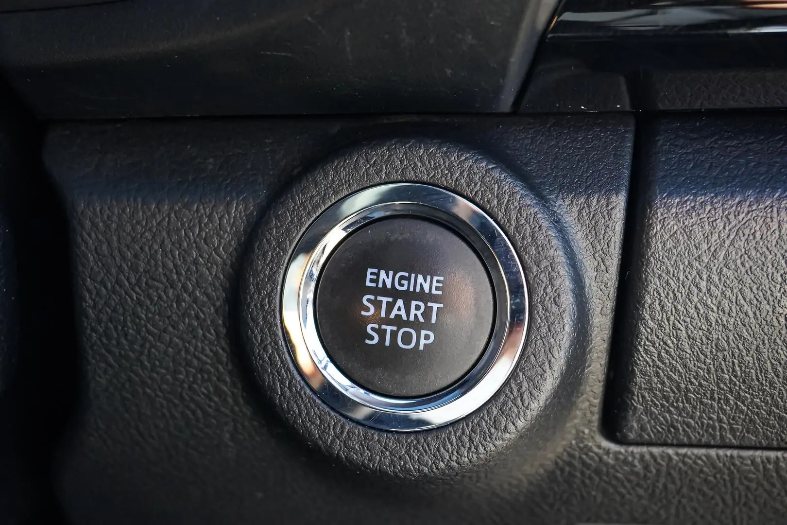 2025 Toyota Hilux Gallery Image 25