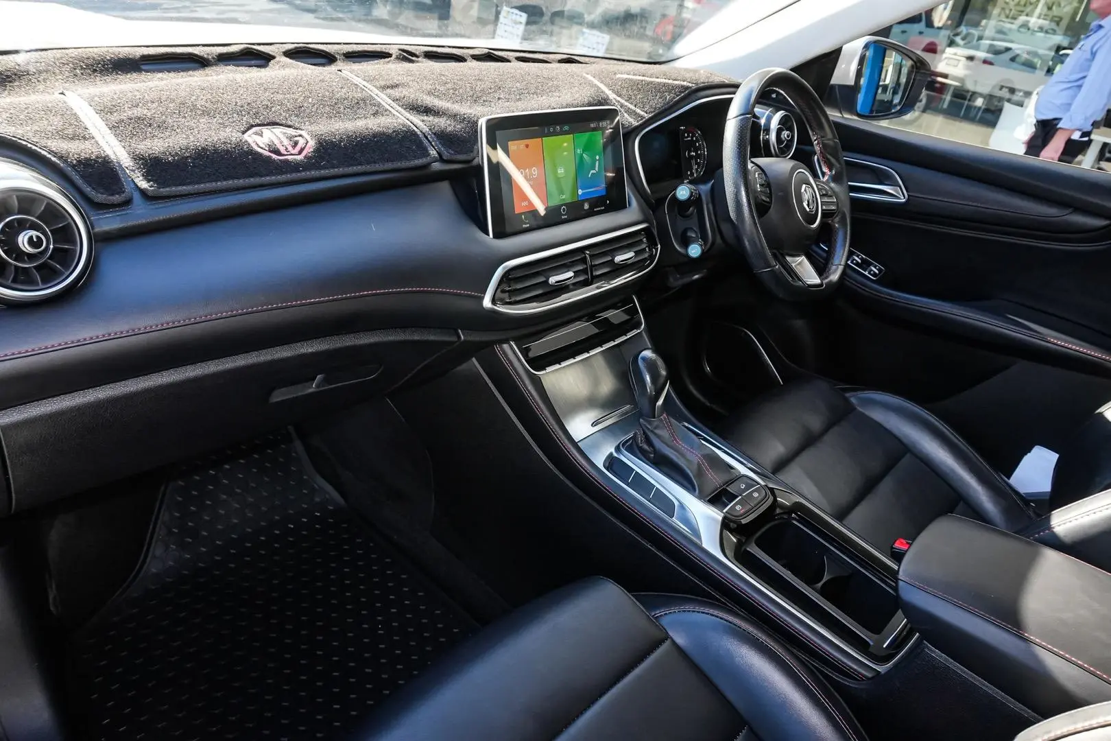 2022 MG HS Gallery Image 12