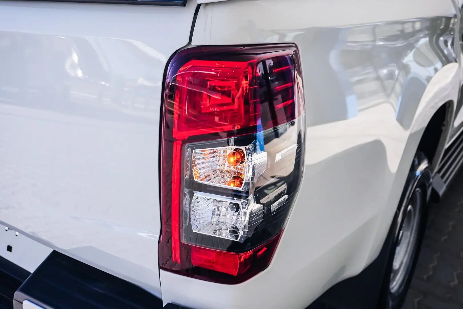 2023 Mitsubishi Triton Gallery Image 15