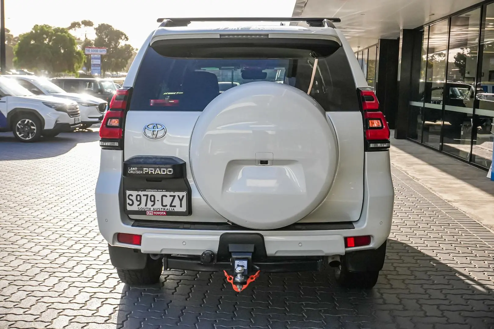 2020 Toyota Landcruiser Prado Gallery Image 6