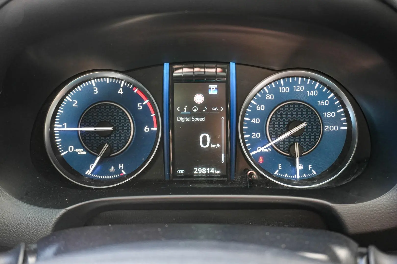 2022 Toyota Fortuner Gallery Image 16