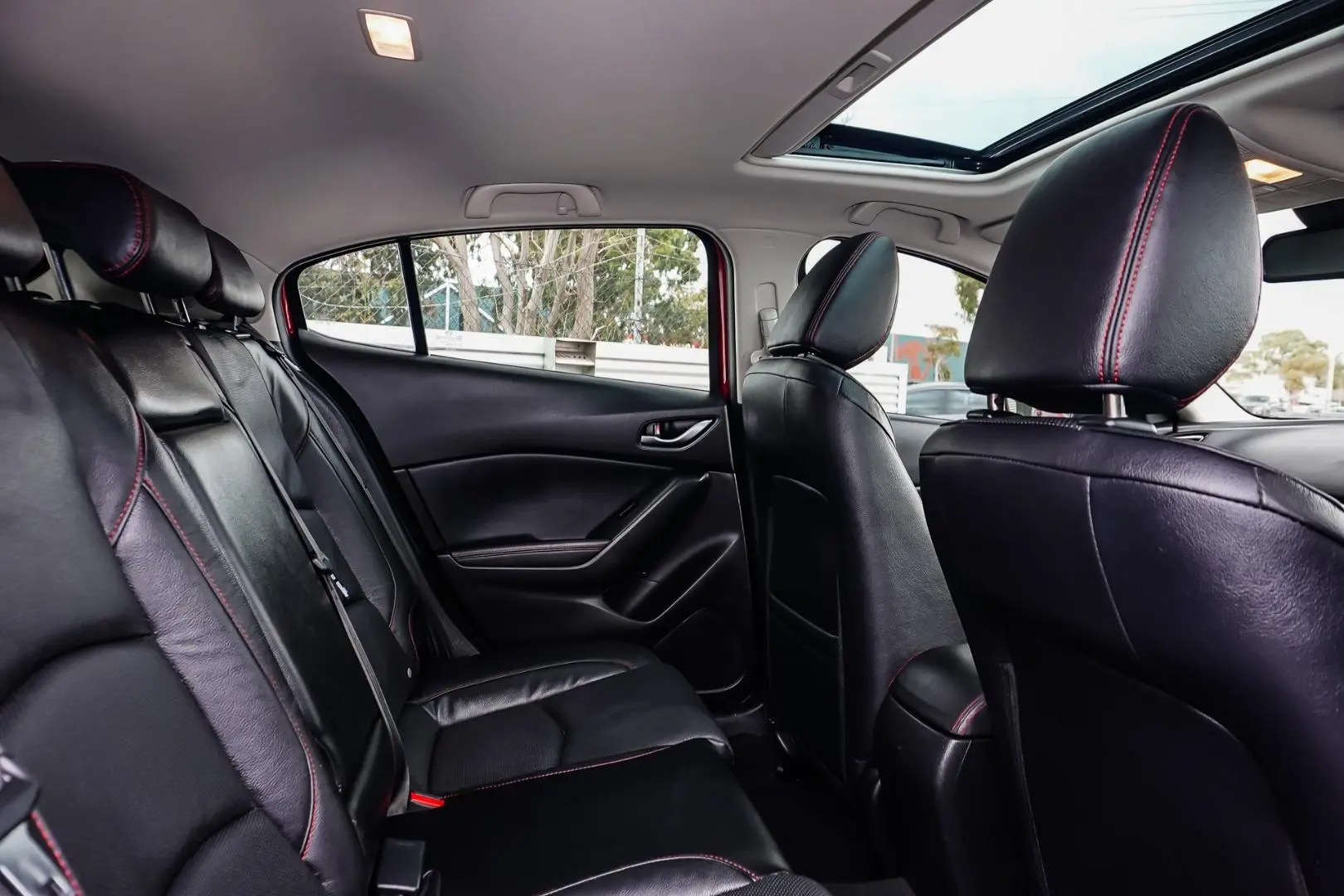 2014 Mazda 3 Gallery Image 9