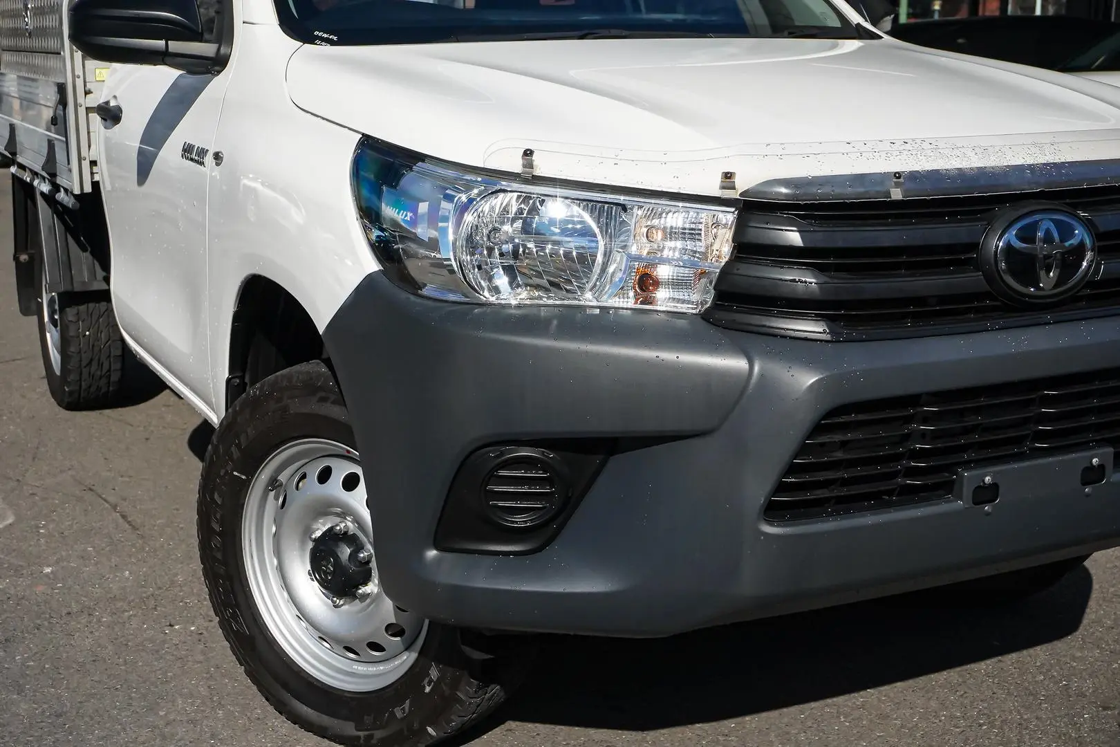 2022 Toyota Hilux Gallery Image 11