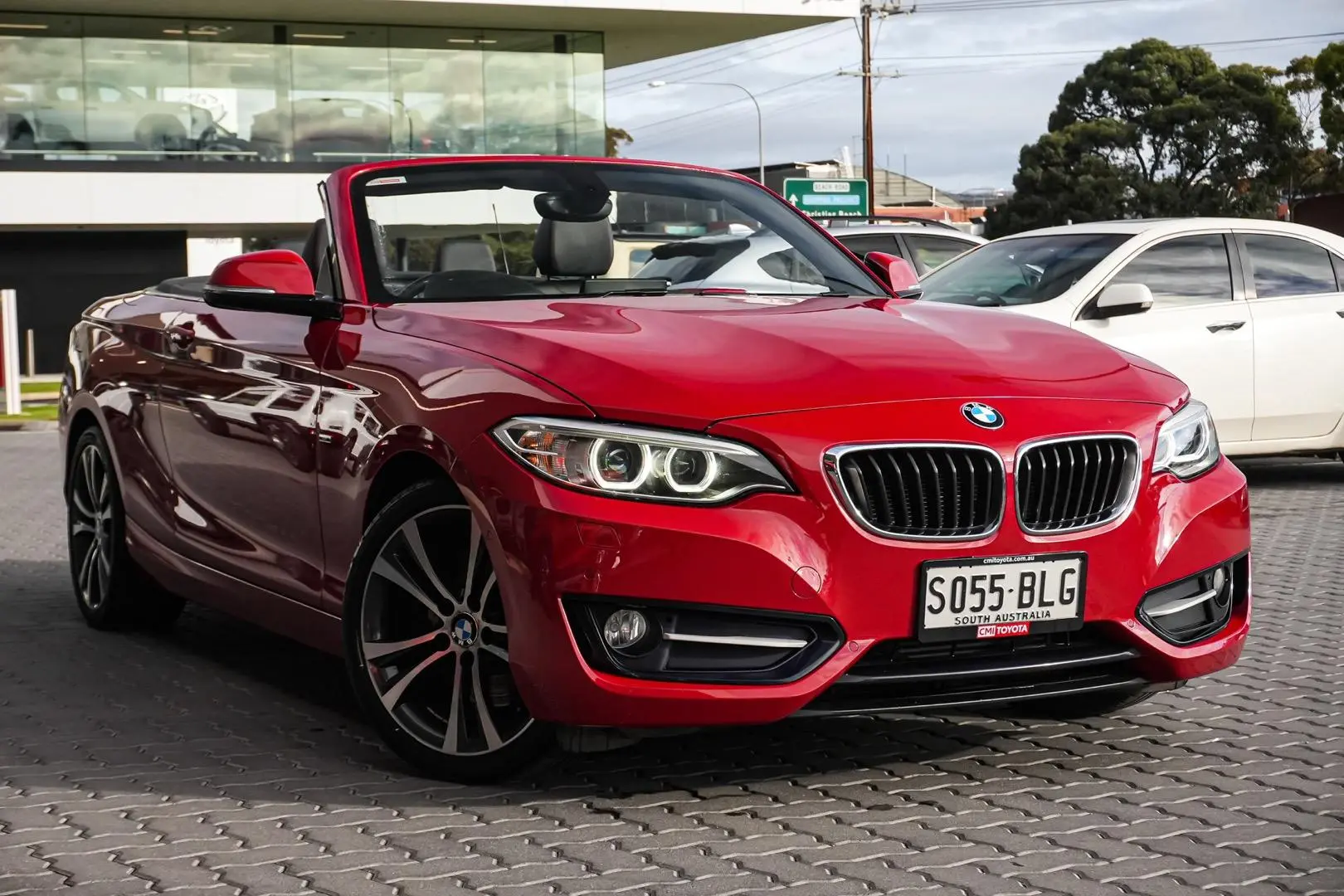 2014 BMW 2 Series Gallery Image 3