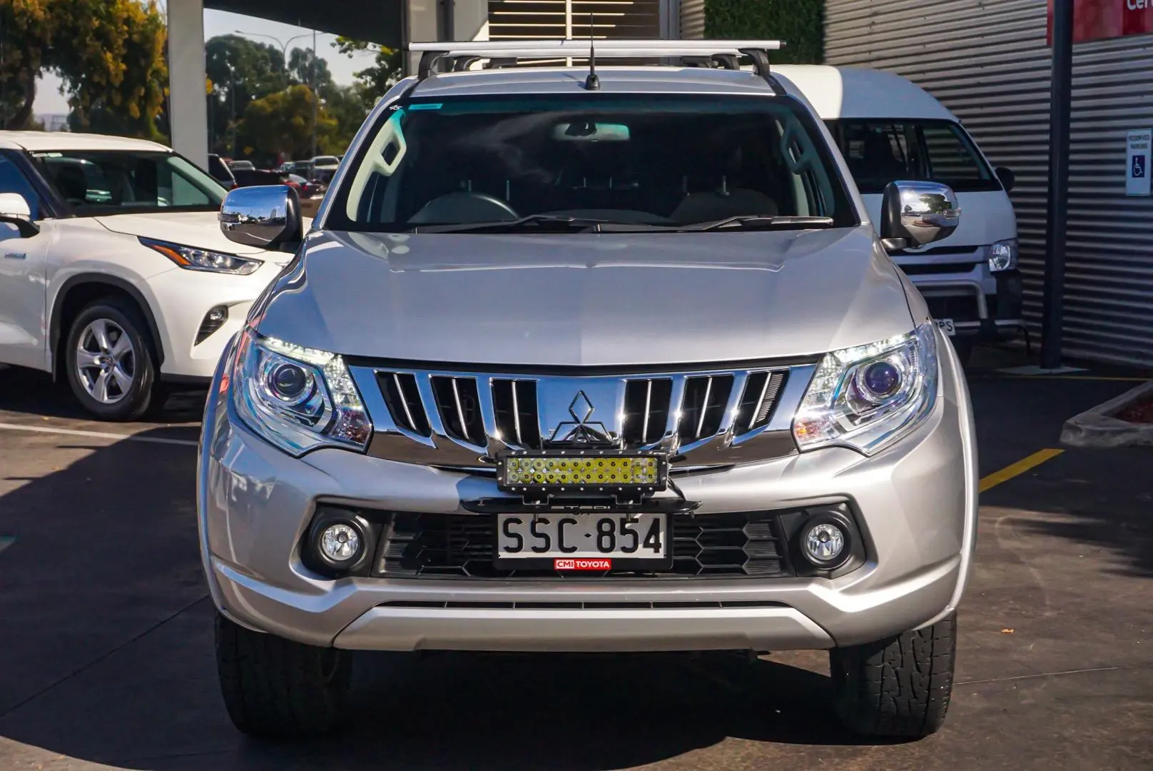 2016 Mitsubishi Triton Gallery Image 4