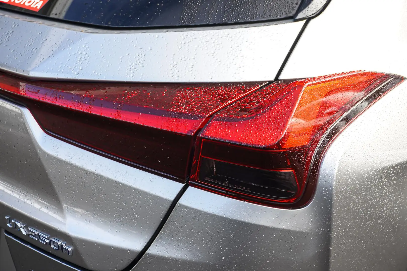 2021 Lexus UX Gallery Image 13