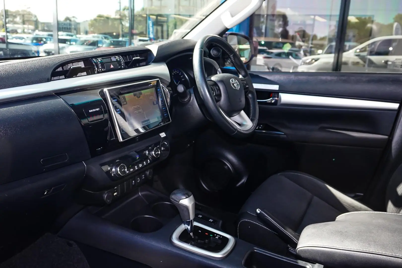 2019 Toyota Hilux Gallery Image 10