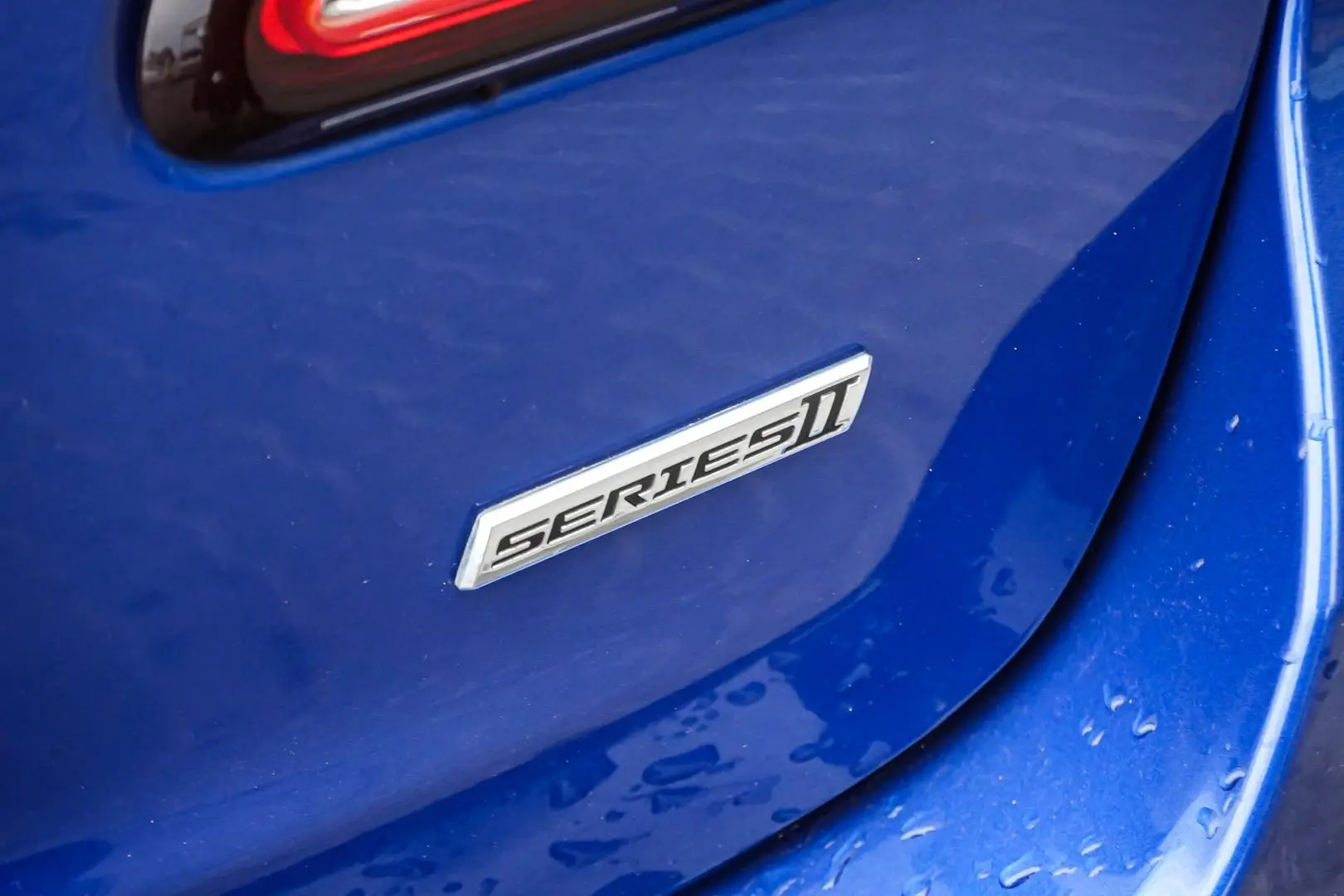 2016 Holden Commodore Gallery Image 10