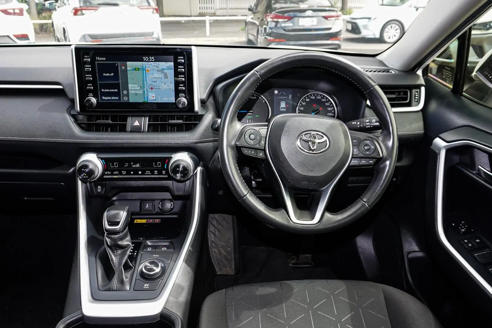 2022 Toyota RAV4 Gallery Image 9