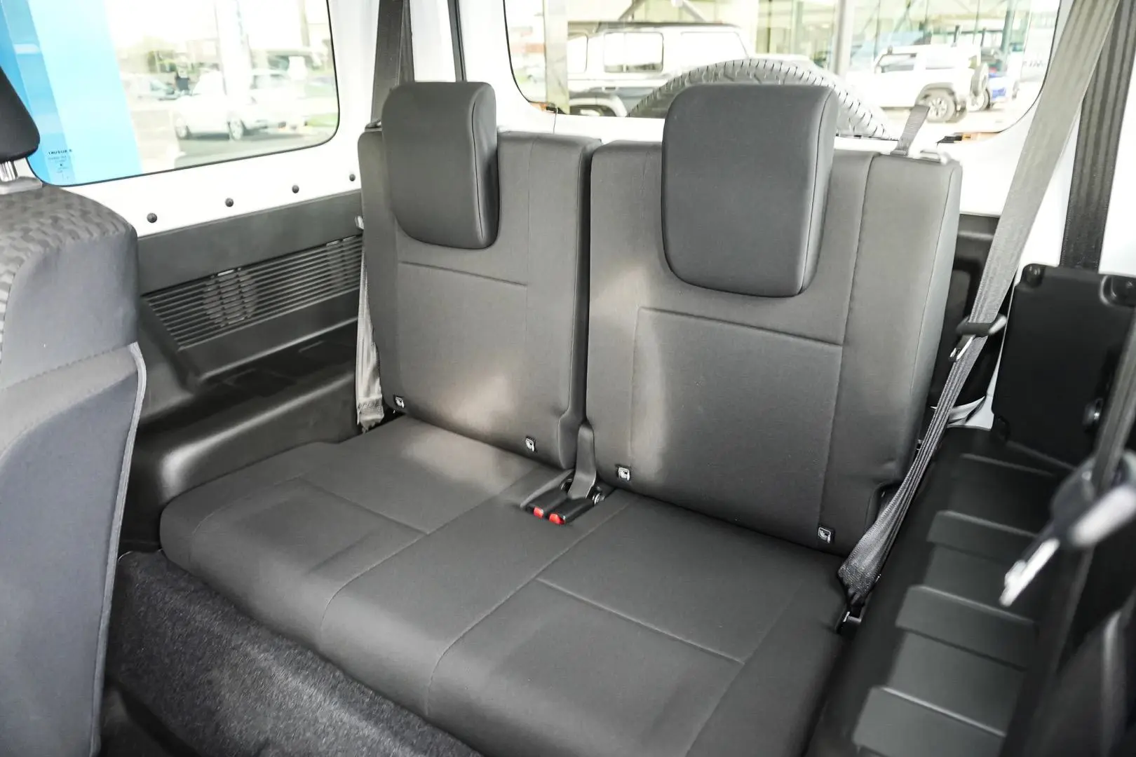 2024 Suzuki Jimny Gallery Image 9