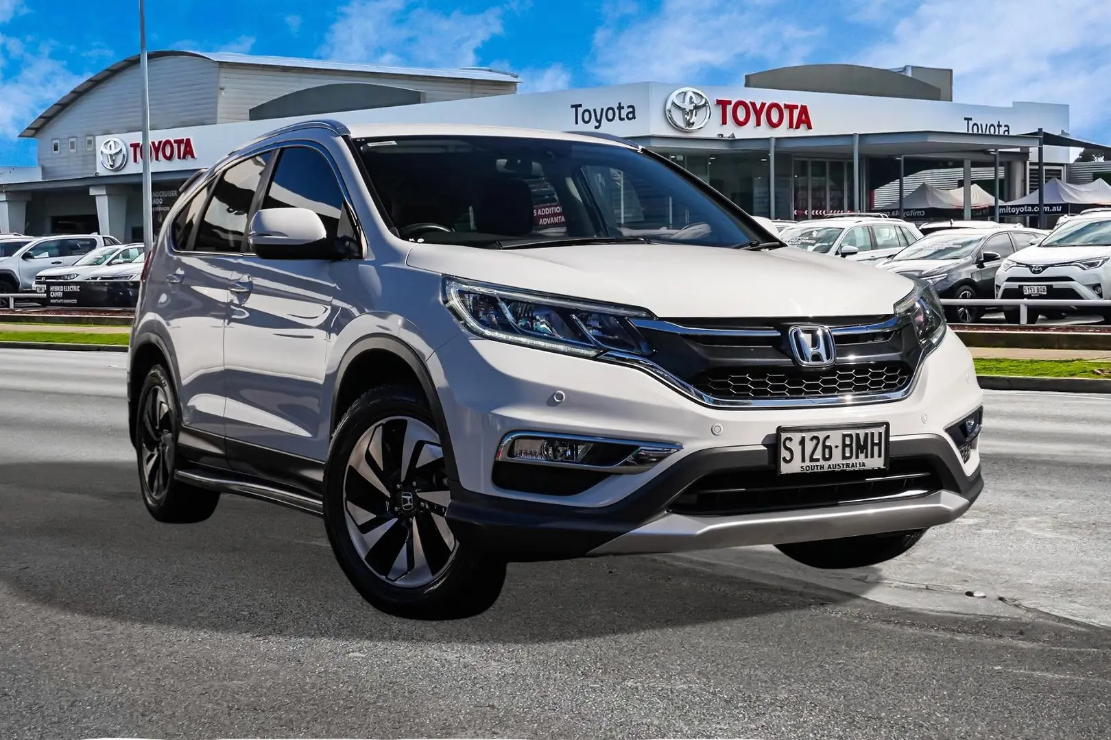 2016 Honda CR-V Gallery Image 1