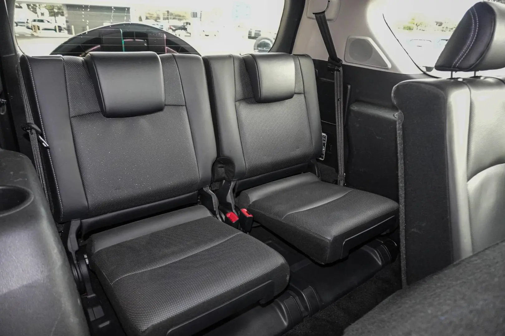 2021 Toyota Landcruiser Prado Gallery Image 8