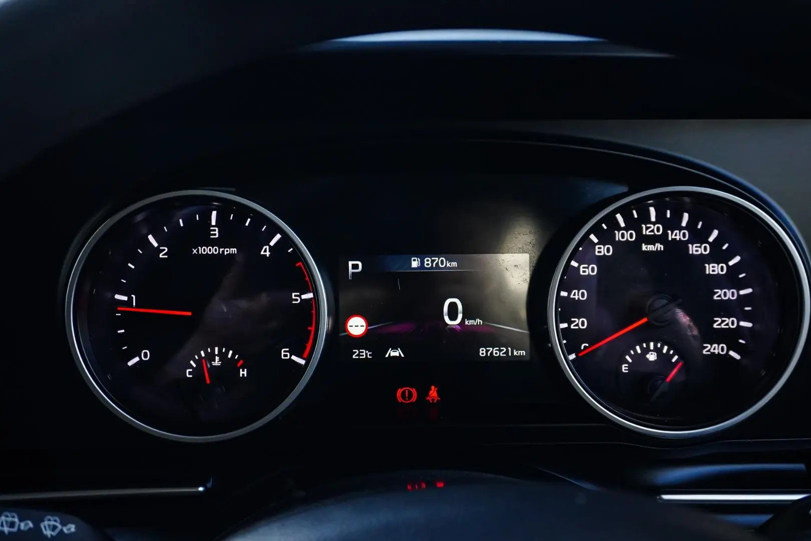 2022 Kia Carnival Gallery Image 17