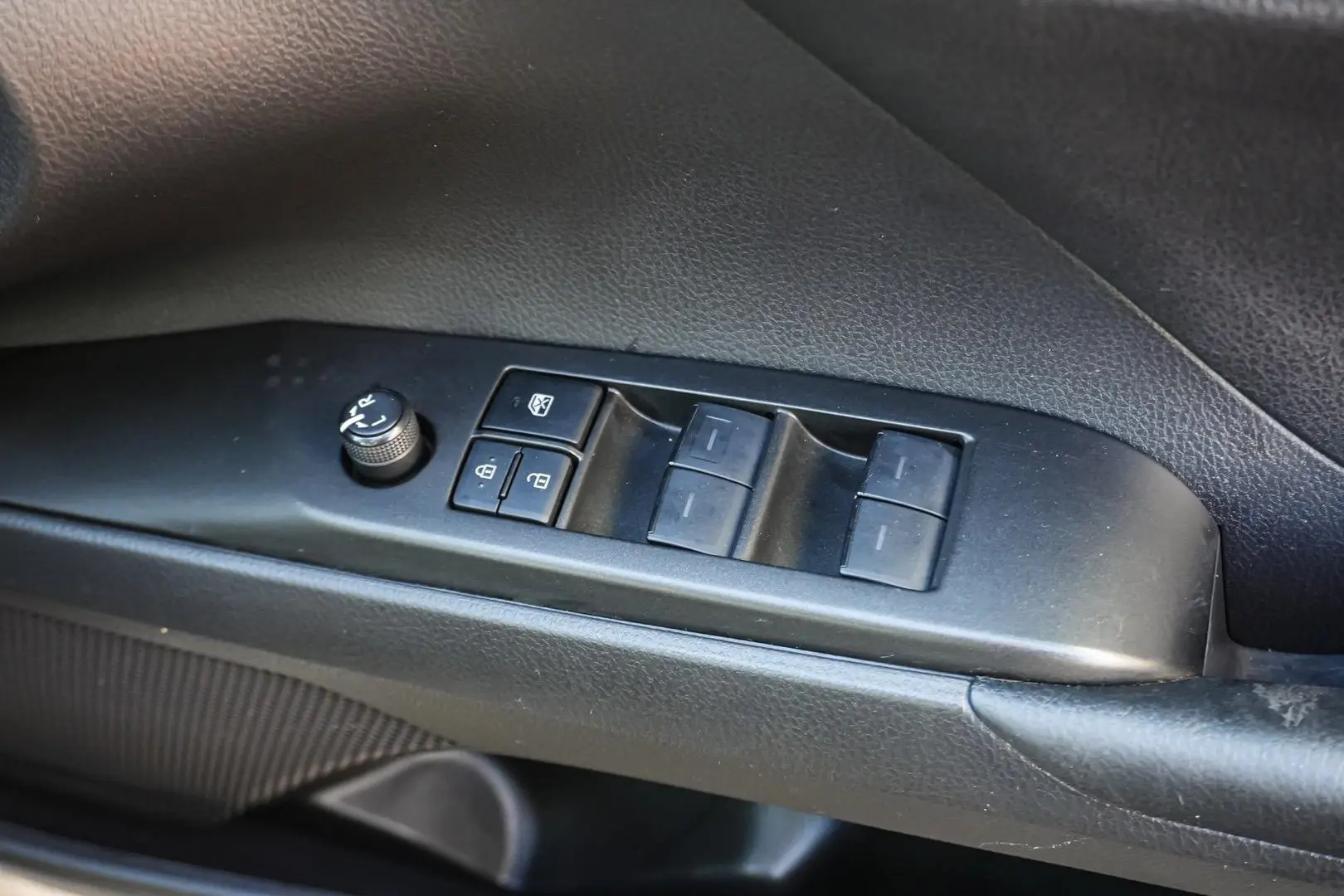 2022 Toyota Camry Gallery Image 14