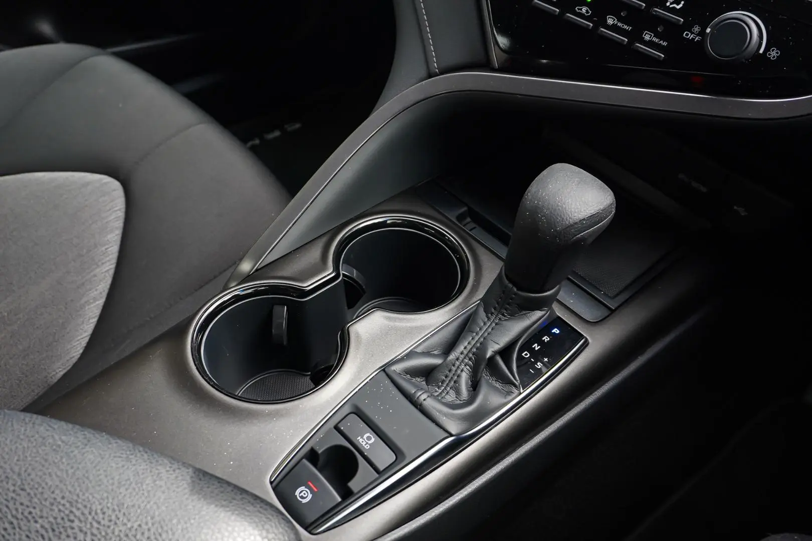 2024 Toyota Camry Gallery Image 17