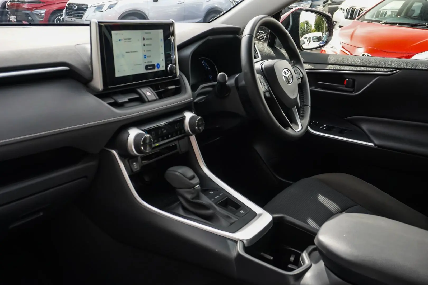 2024 Toyota RAV4 Gallery Image 11