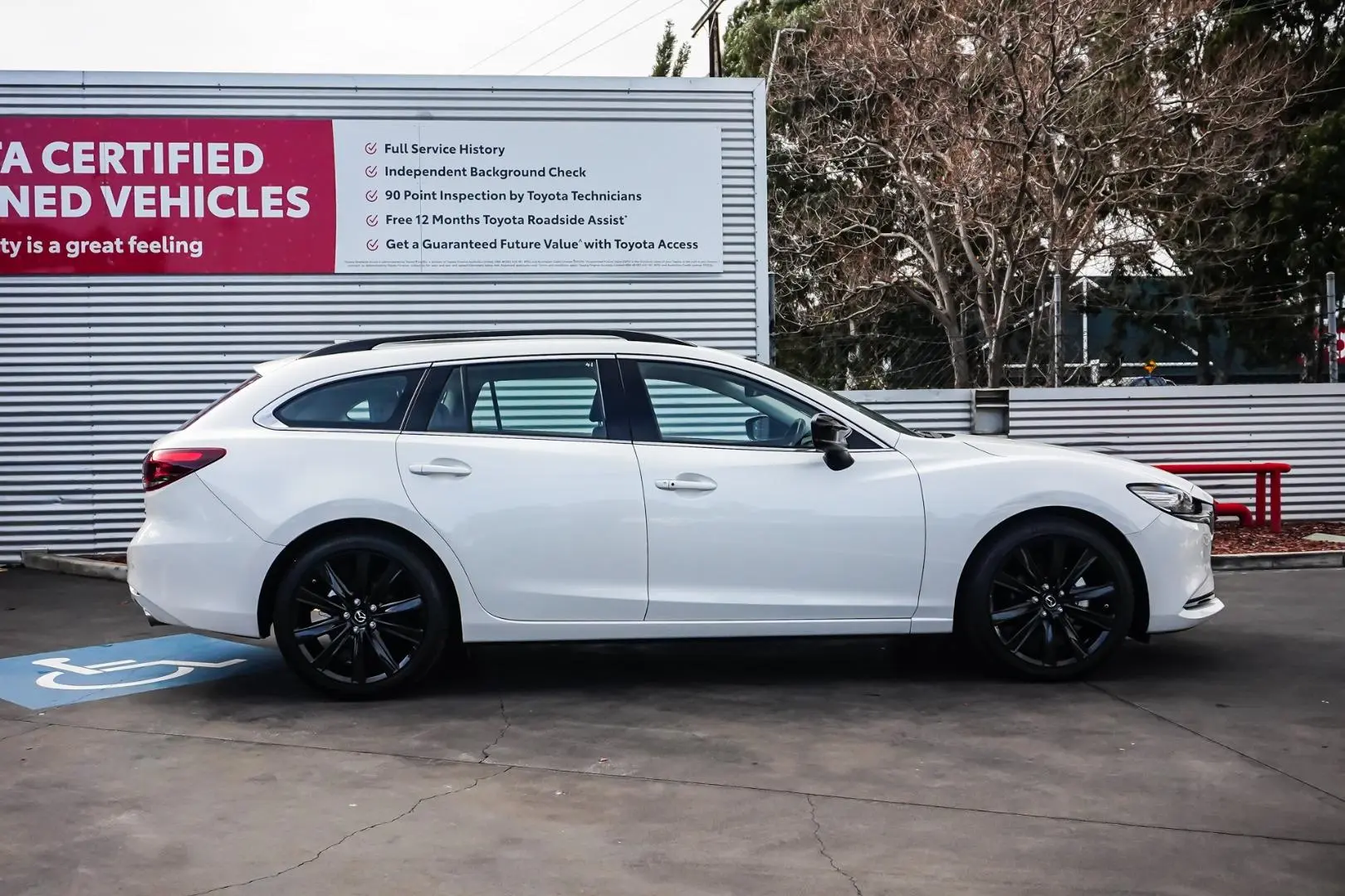 2024 Mazda 6 Gallery Image 2