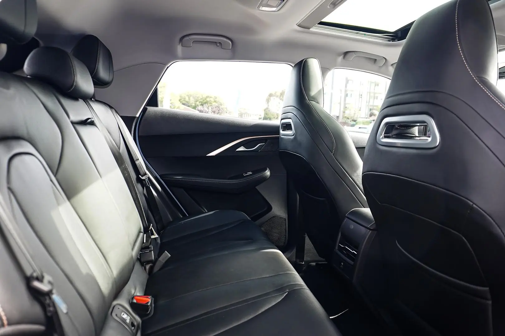 2023 Chery OMODA 5 Gallery Image 9