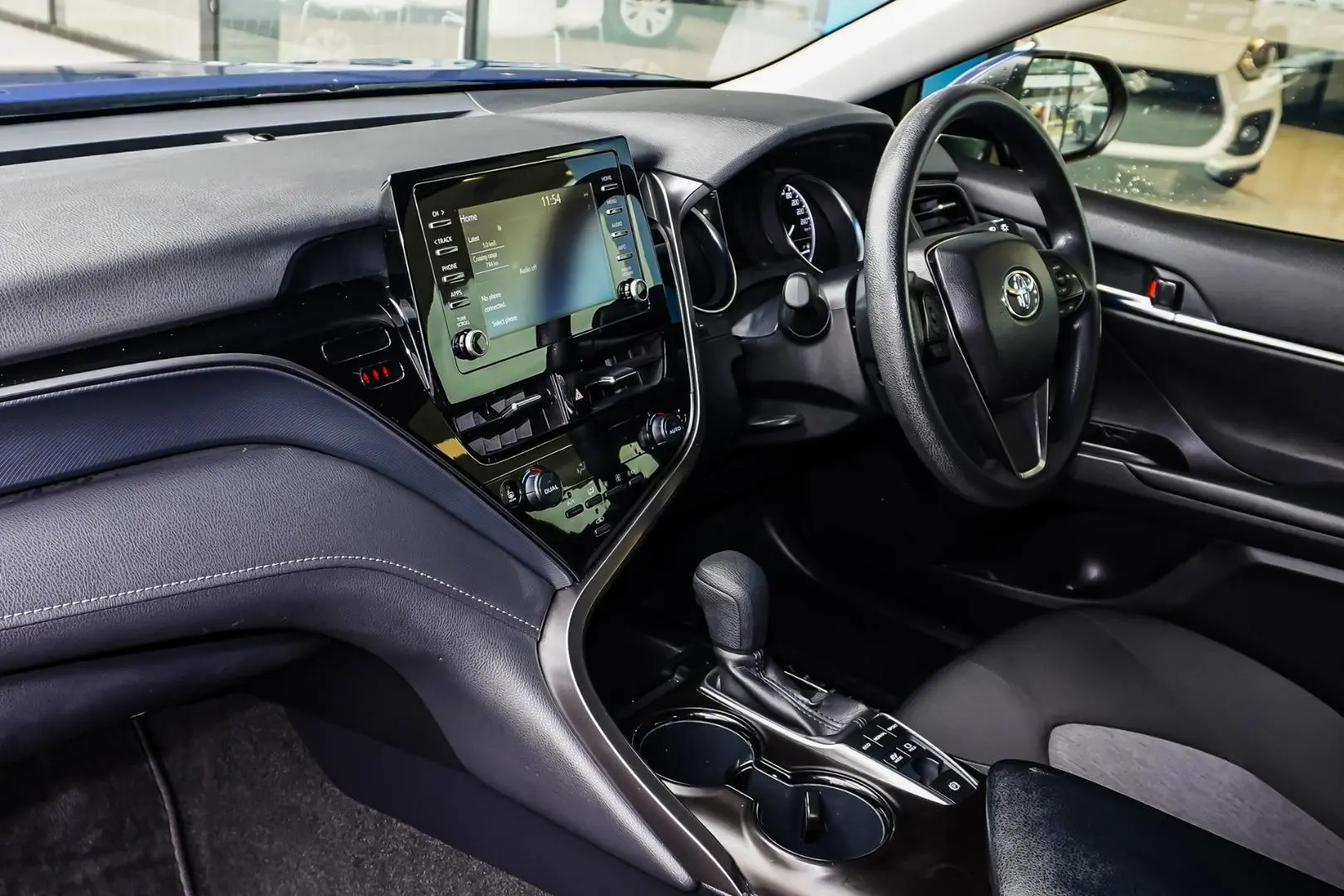 2023 Toyota Camry Gallery Image 10