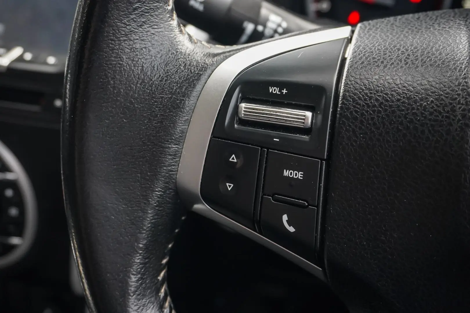 2018 Isuzu D-MAX Gallery Image 21