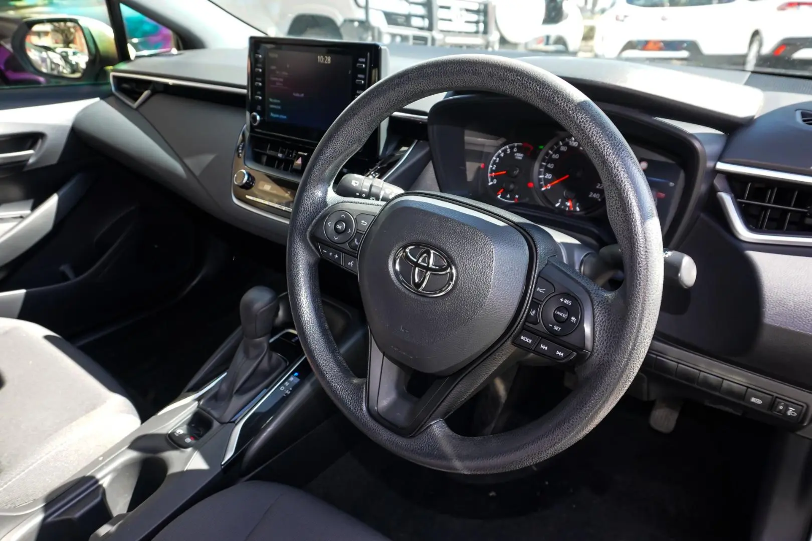 2018 Toyota Corolla Gallery Image 7