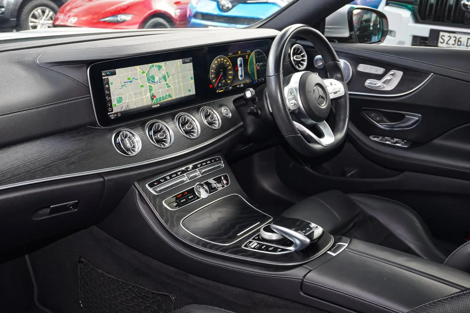 2019 Mercedes-Benz E-Class Gallery Image 11
