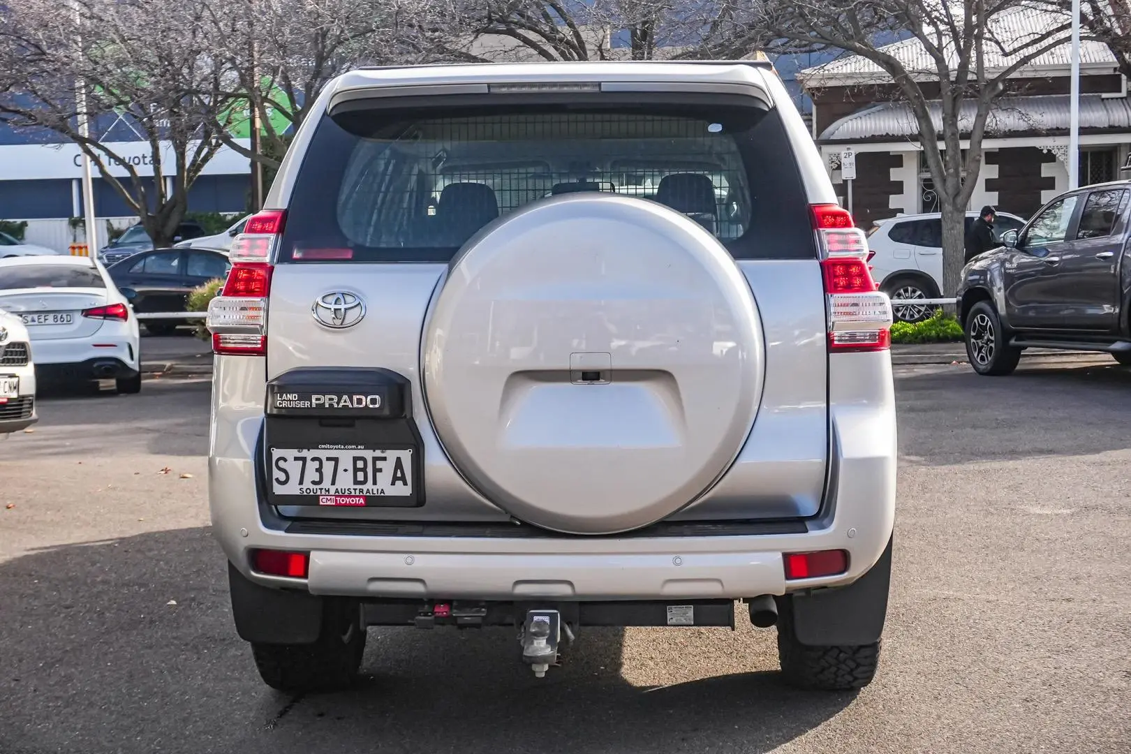 2015 Toyota Landcruiser Prado Gallery Image 5