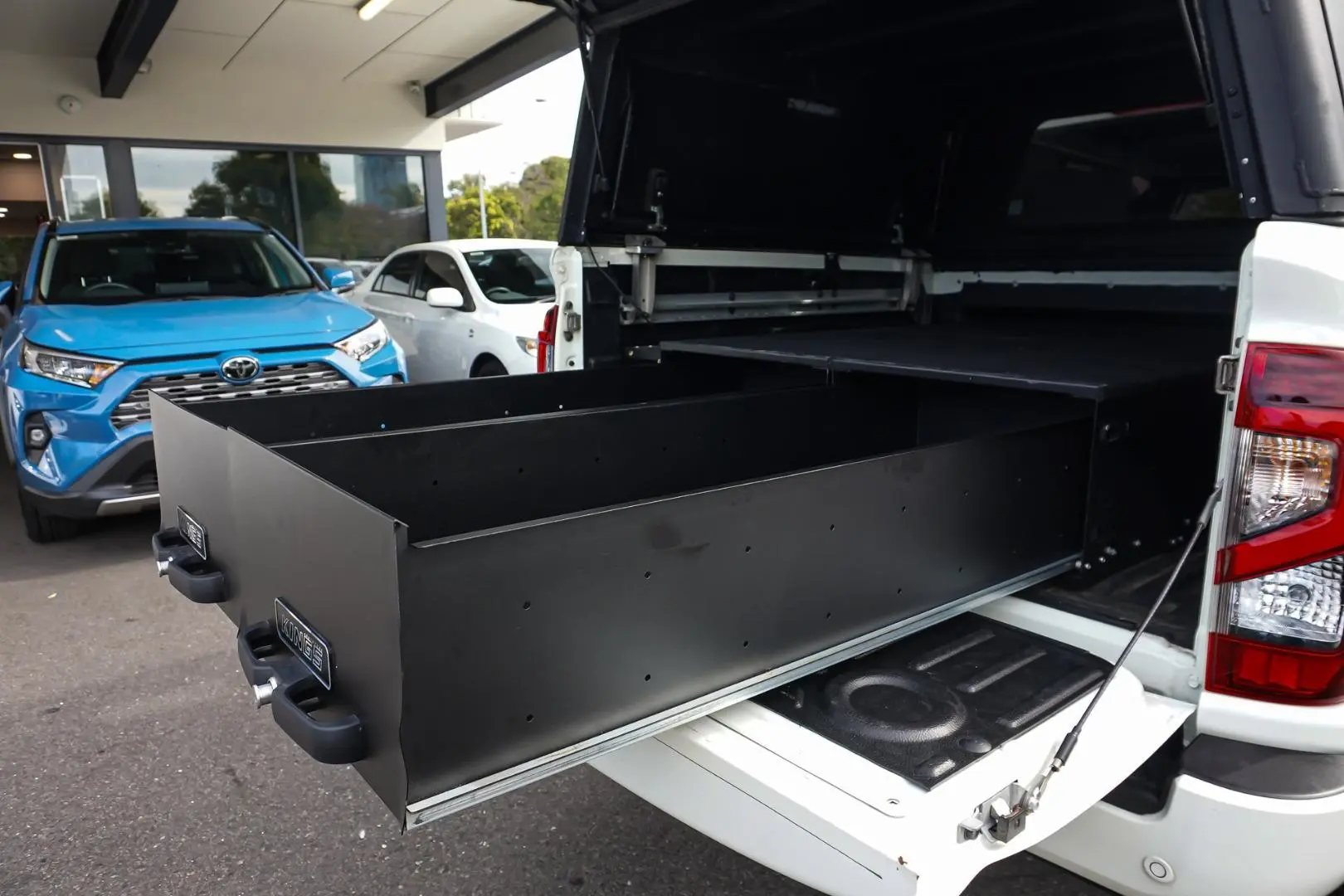 2023 Nissan Navara Gallery Image 12