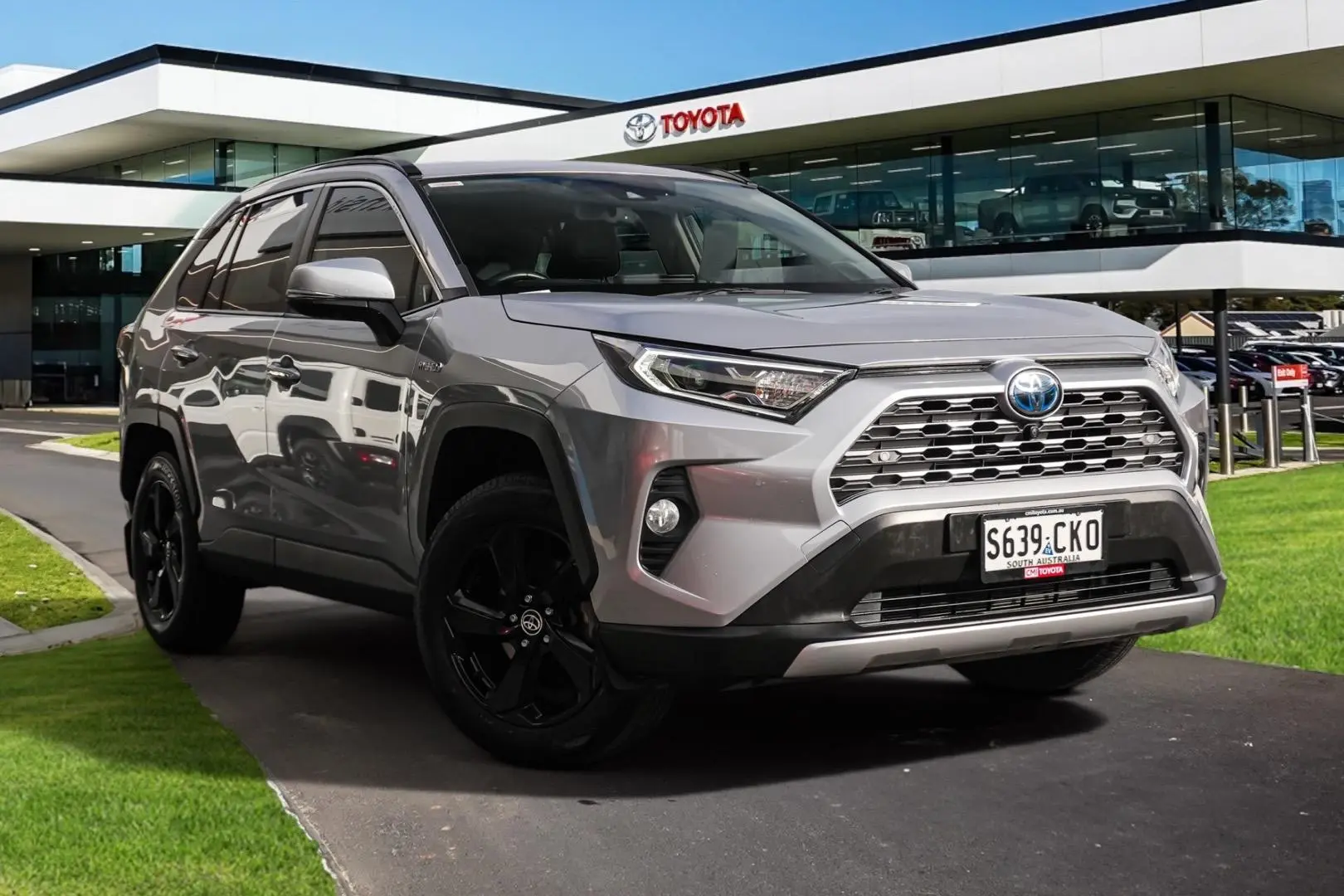 2021 Toyota RAV4 Image
