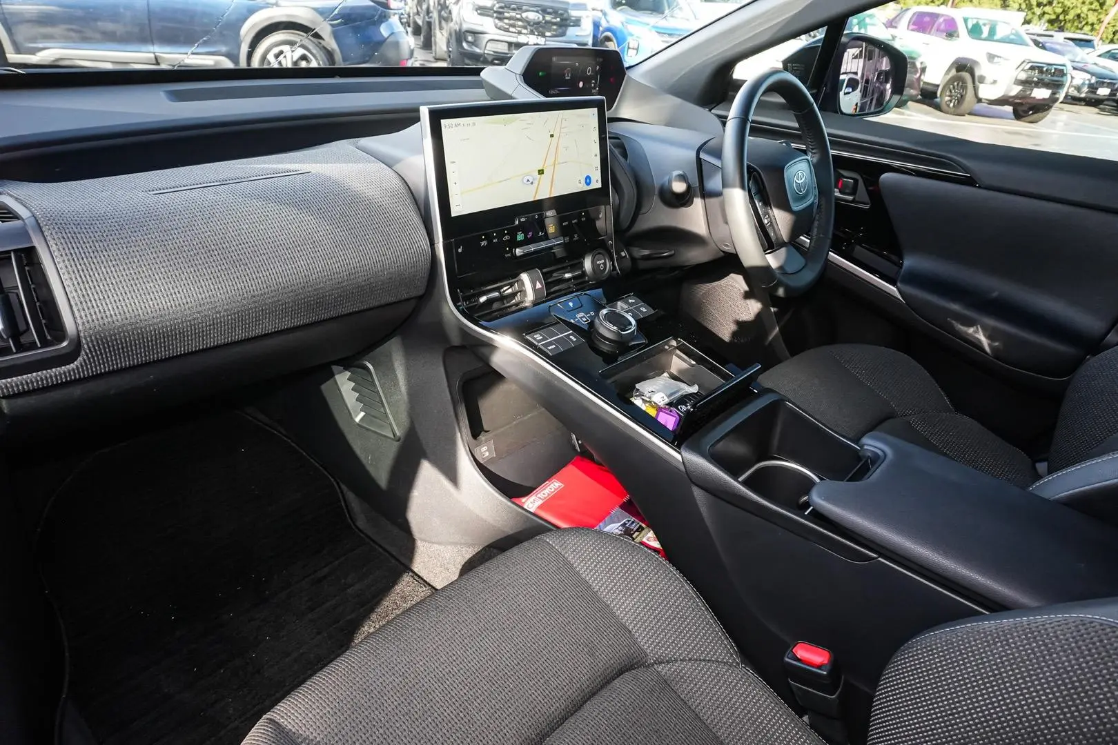 2024 Toyota bZ4X Gallery Image 10