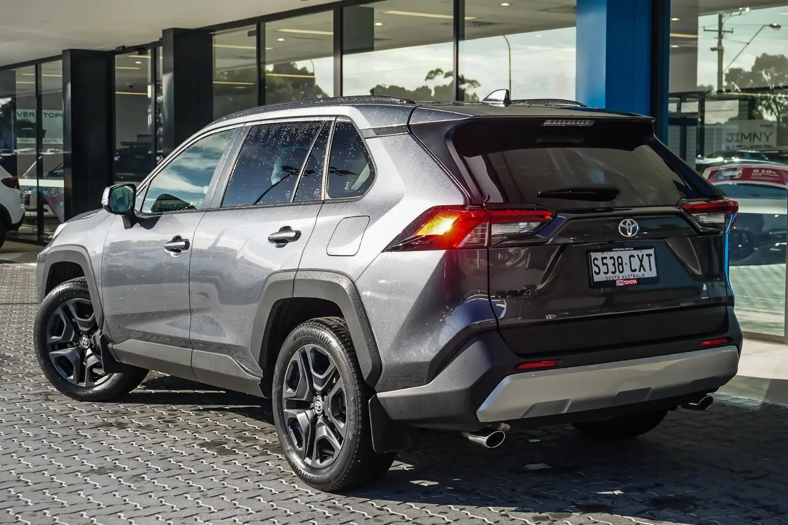 2023 Toyota RAV4 Gallery Image 2