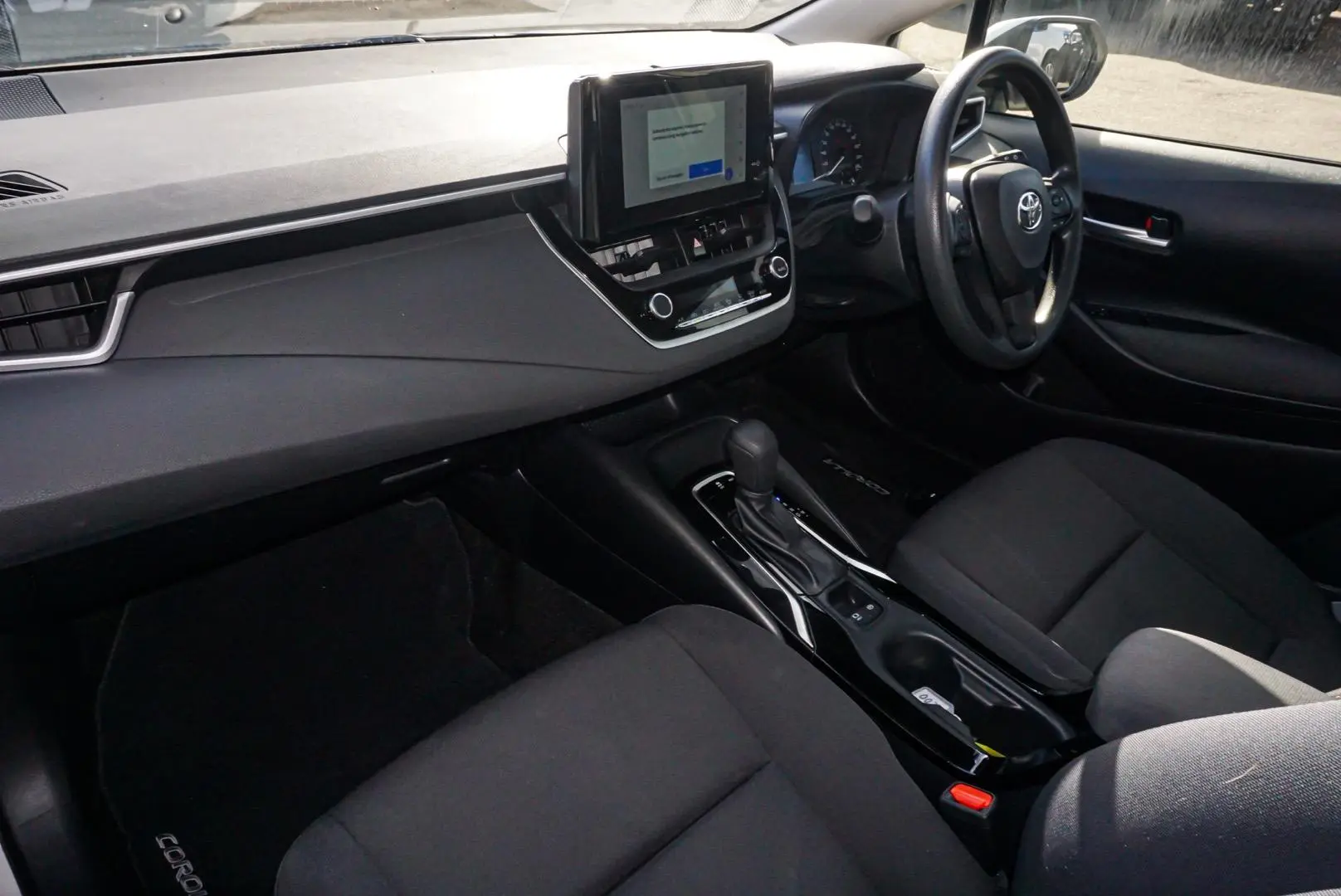 2023 Toyota Corolla Gallery Image 9