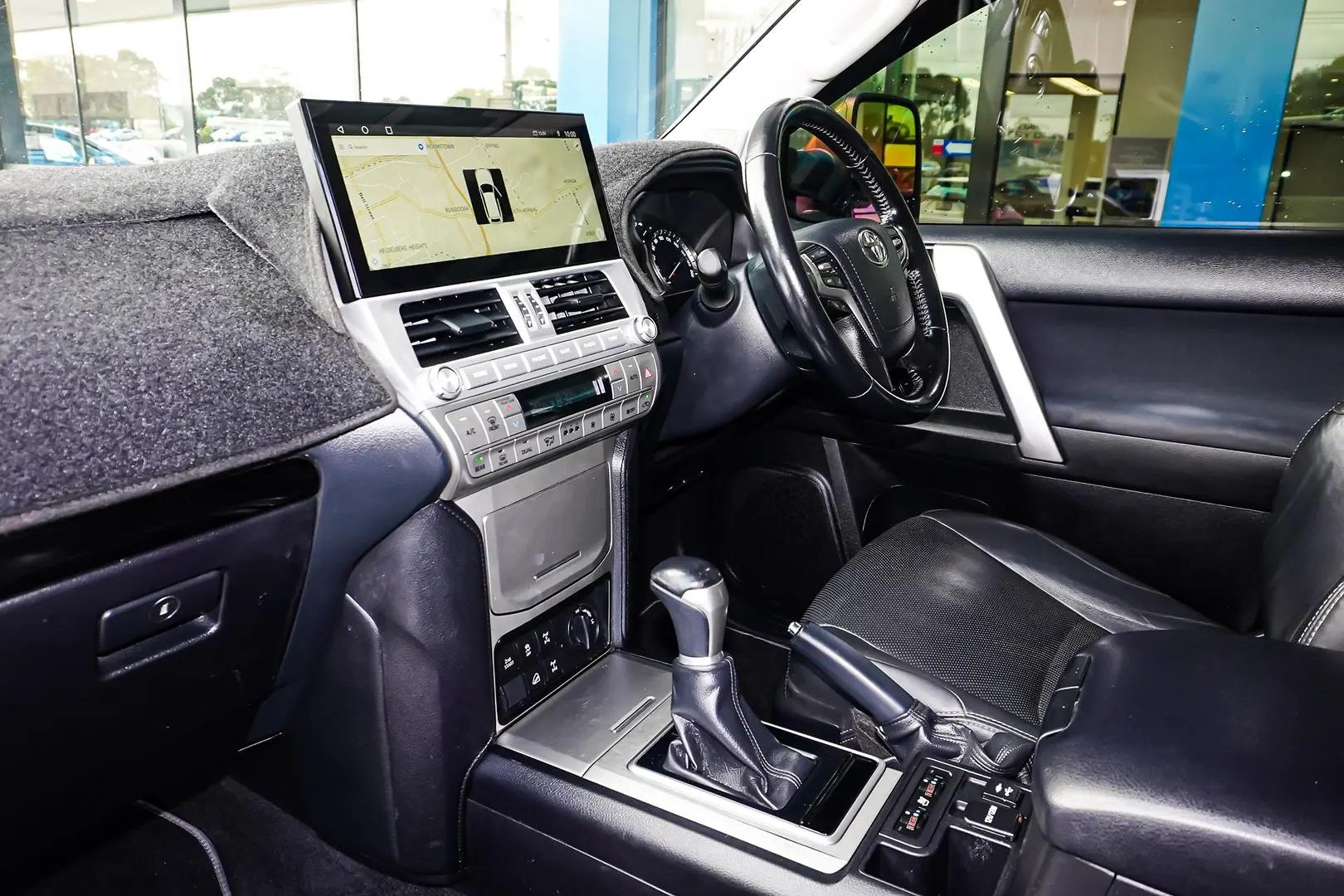 2019 Toyota Landcruiser Prado Gallery Image 11