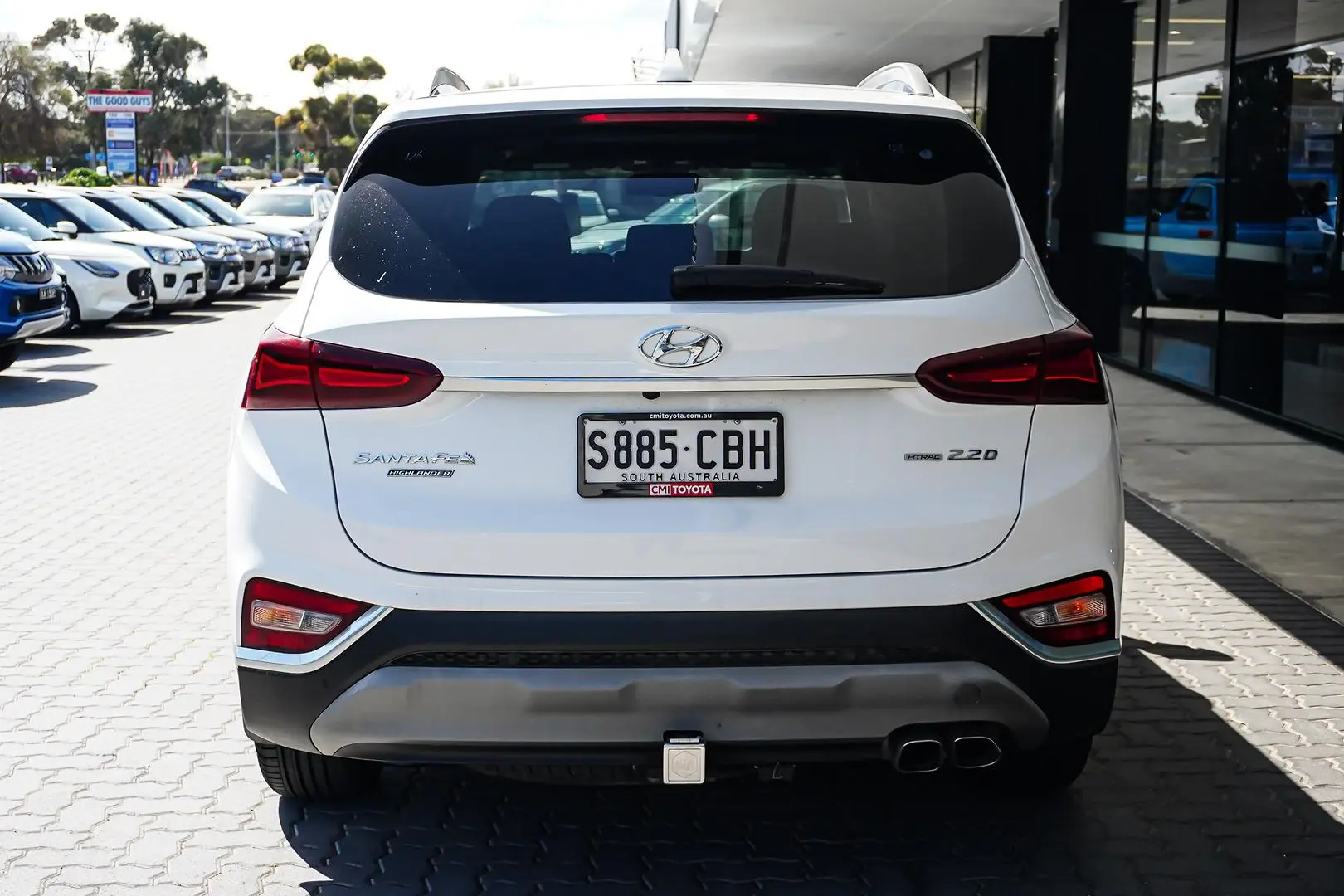 2019 Hyundai Santa Fe Gallery Image 6