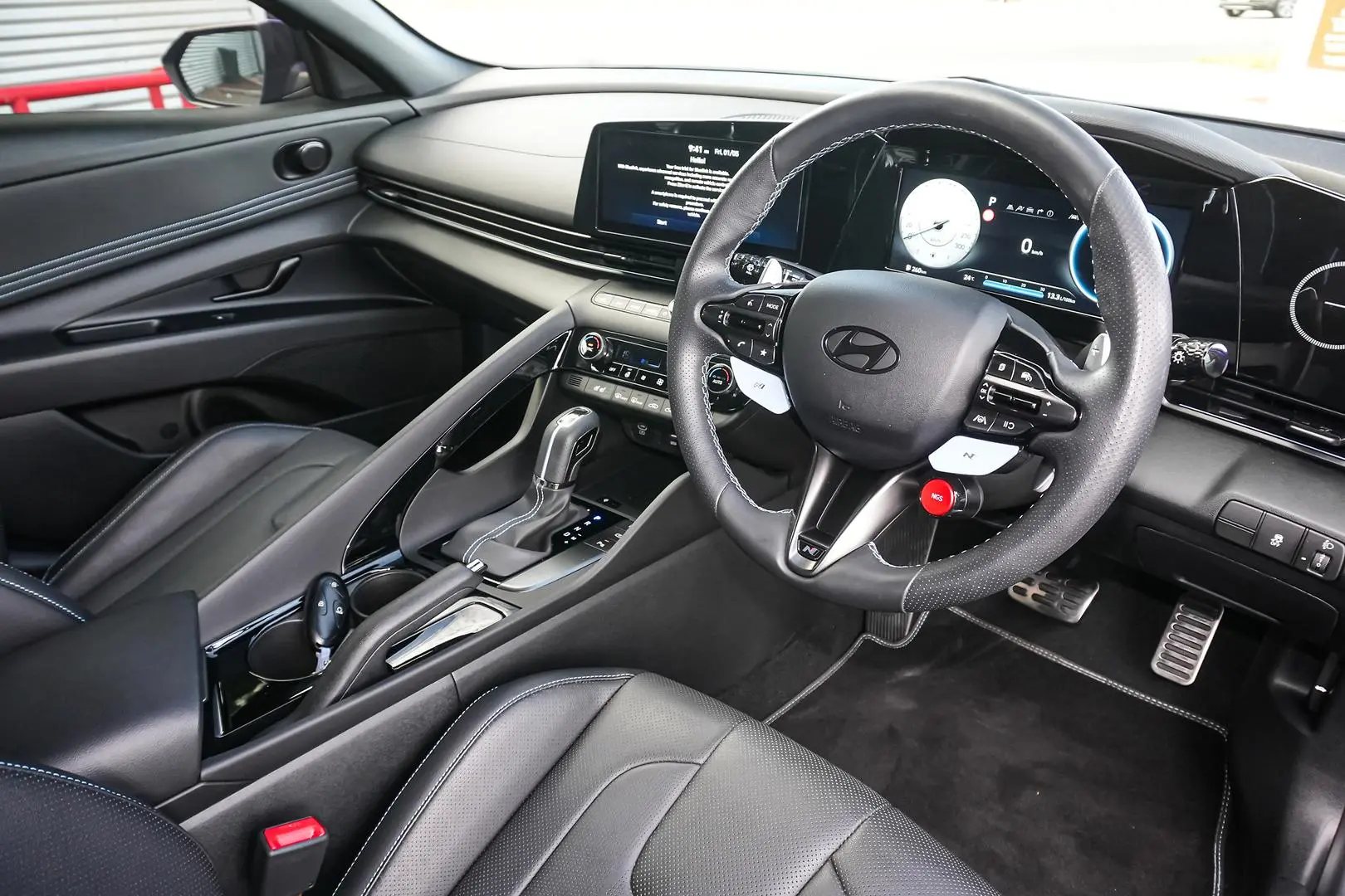 2024 Hyundai i30 Gallery Image 7