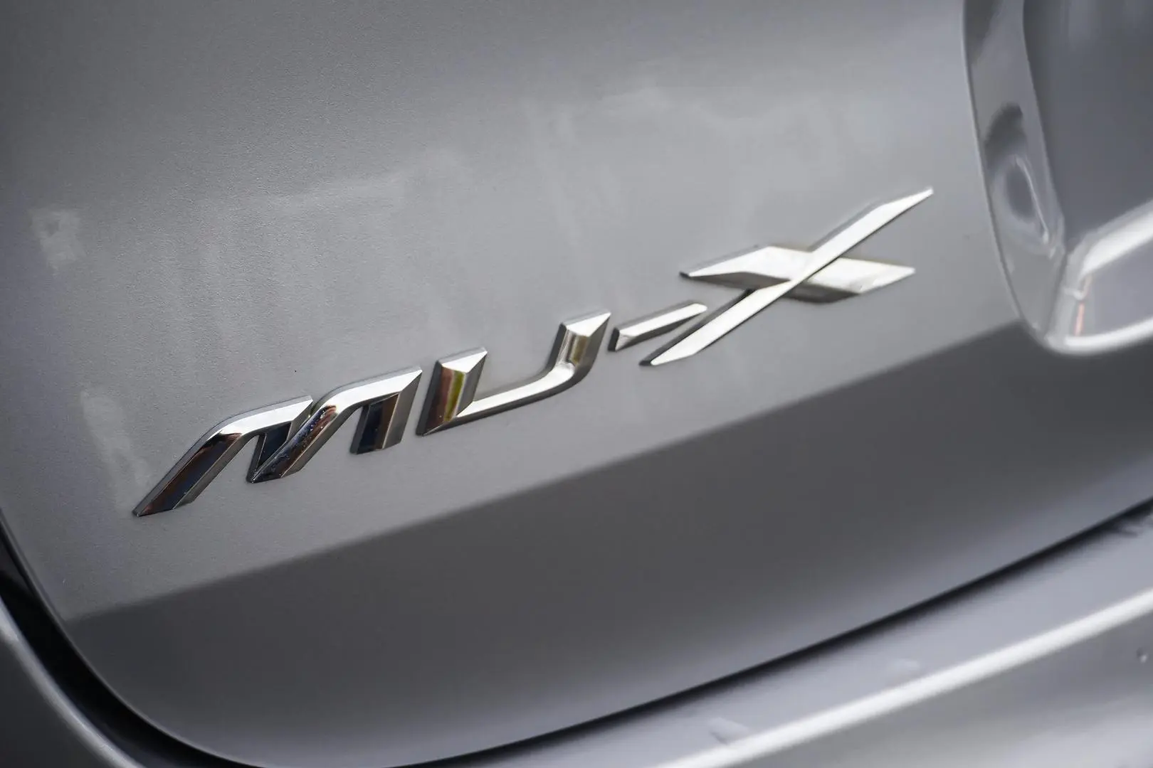 2022 Isuzu MU-X Gallery Image 15