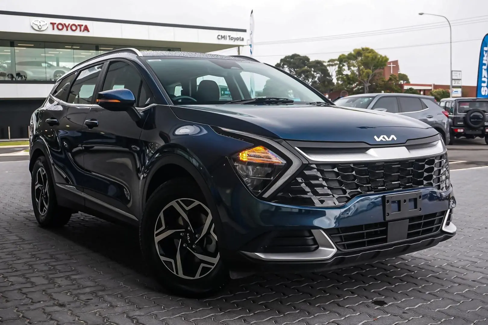 2024 Kia Sportage Gallery Image 2