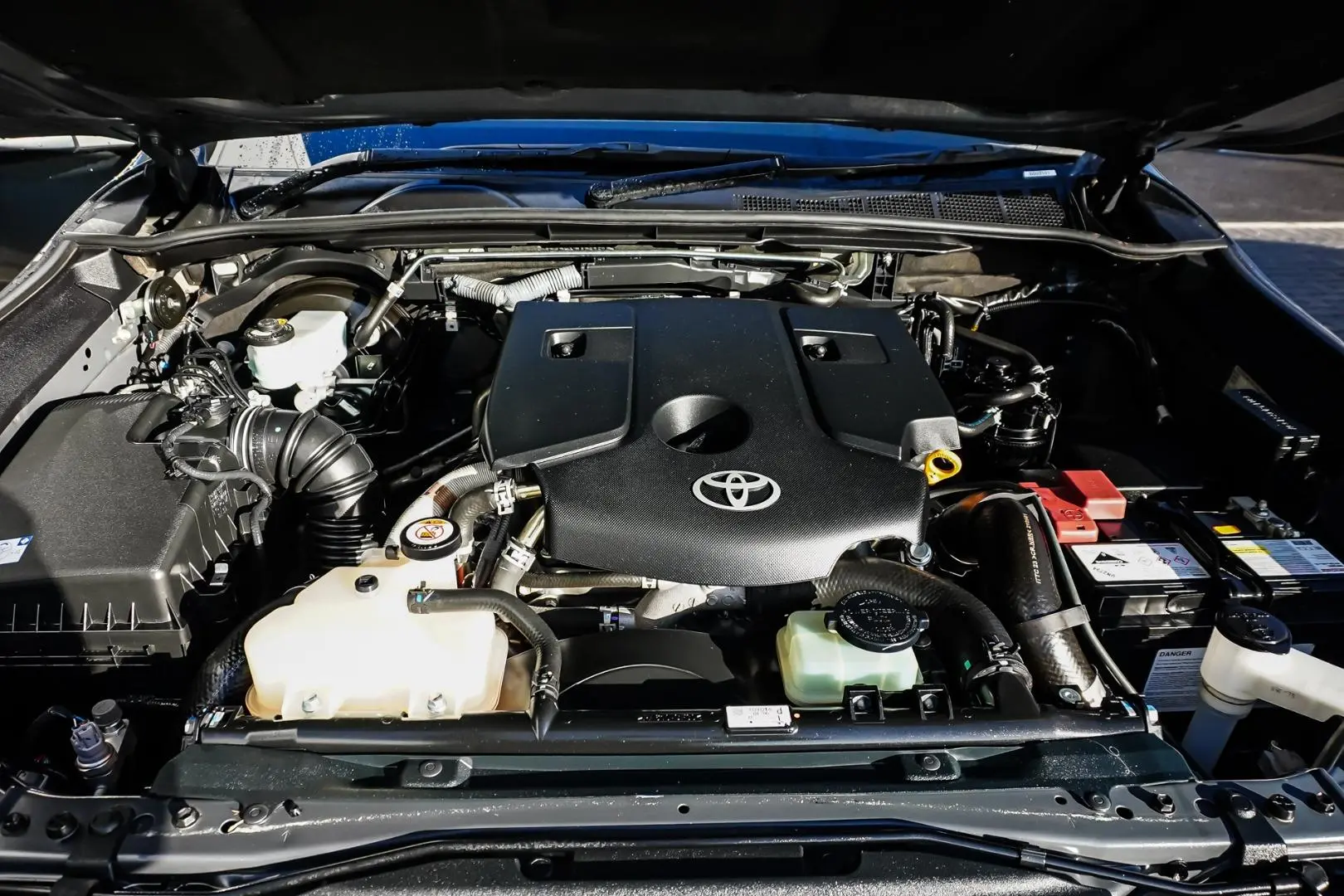 2021 Toyota Hilux Gallery Image 25