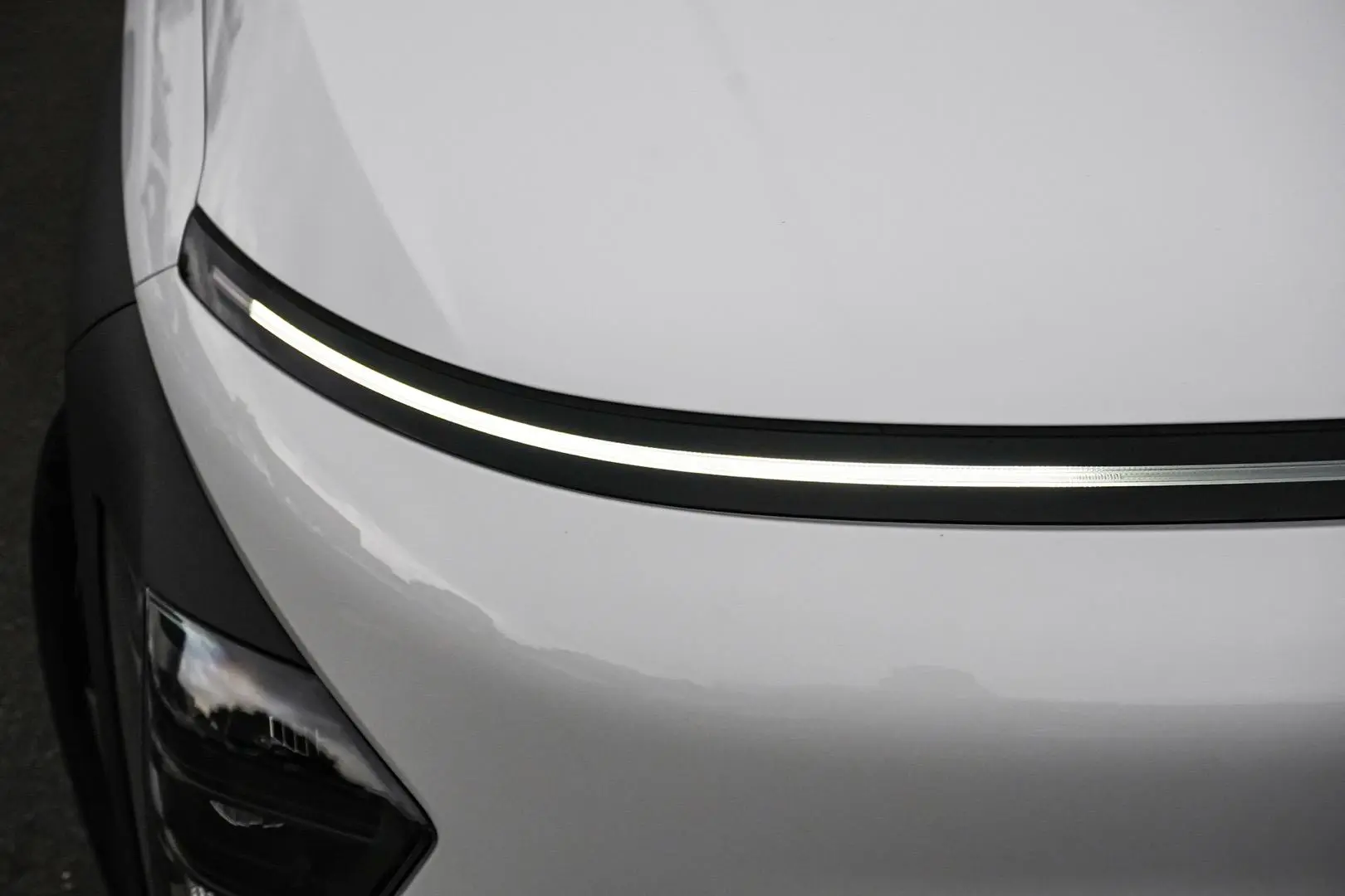 2024 Hyundai Kona Gallery Image 12