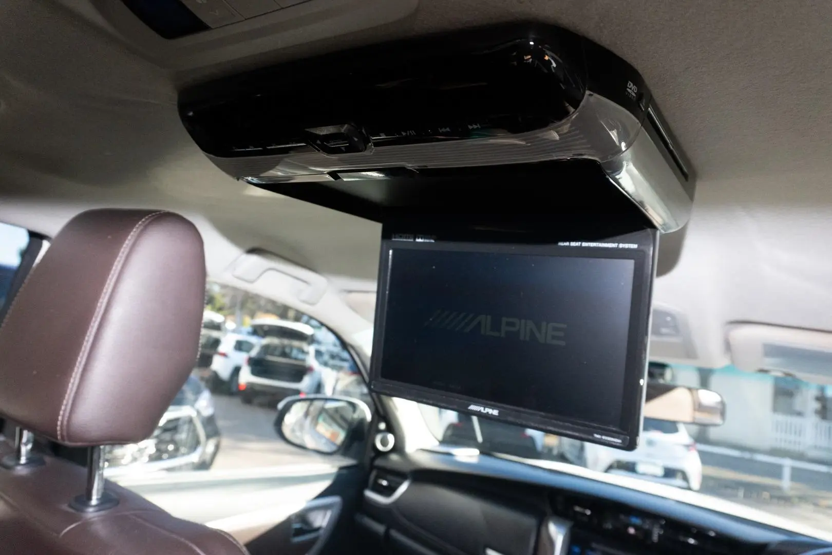 2019 Toyota Fortuner Gallery Image 8