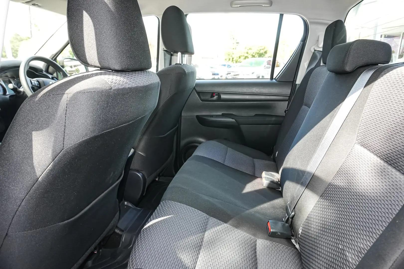 2022 Toyota Hilux Gallery Image 12